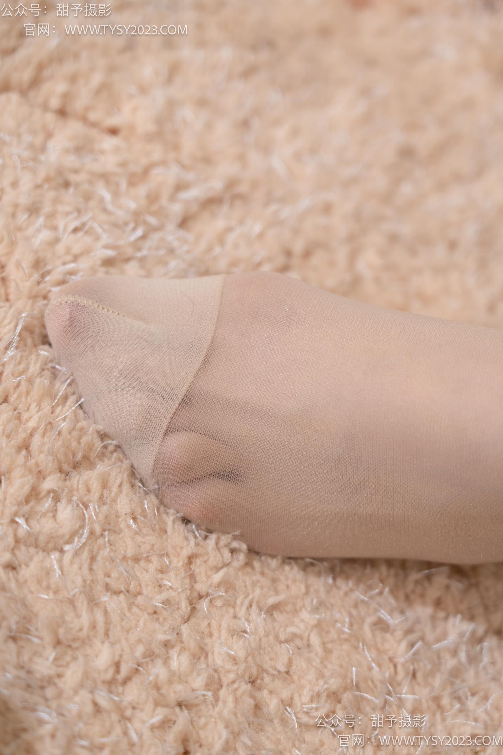 图片[120]-甜予摄影 NO.034 鱼鱼-高跟鞋、白棉袜、肉丝[129P] – 速更版-美库