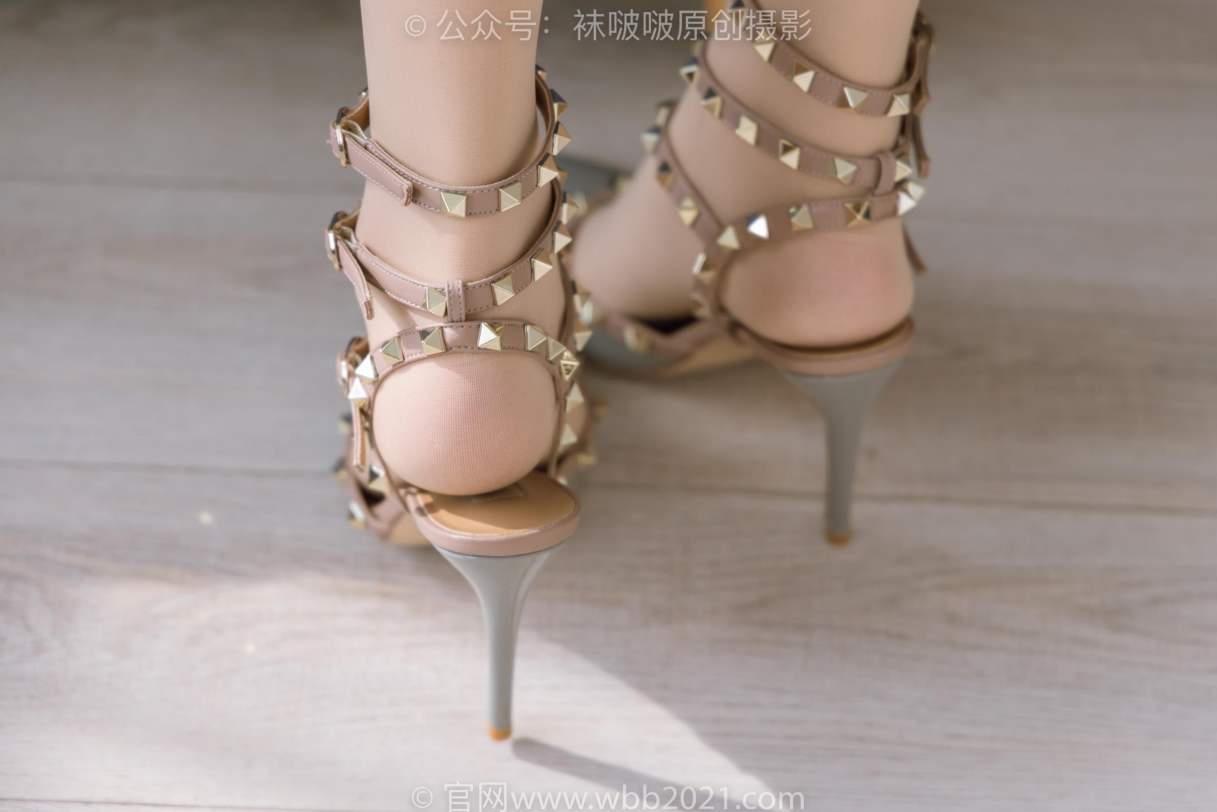 图片[10]-[BoBoSocks袜啵啵]NO.408 小甜豆-高跟鞋、厚肉丝、丝袜和裸足踩奶油蛋糕和泡芙剧情[157P] – 速更版-美库