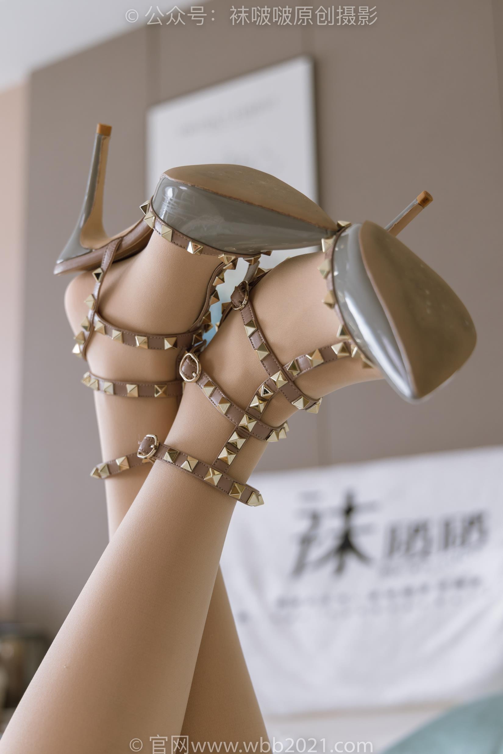 图片[54]-[BoBoSocks袜啵啵]NO.408 小甜豆-高跟鞋、厚肉丝、丝袜和裸足踩奶油蛋糕和泡芙剧情[157P] – 速更版-美库