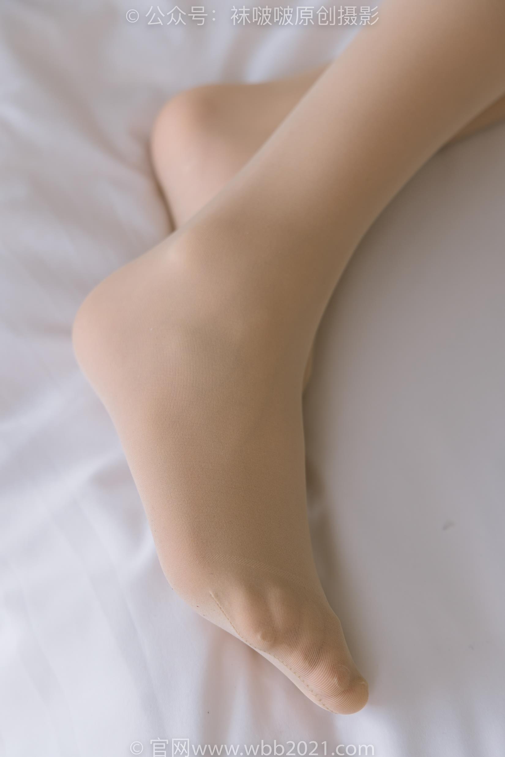 图片[92]-[BoBoSocks袜啵啵]NO.408 小甜豆-高跟鞋、厚肉丝、丝袜和裸足踩奶油蛋糕和泡芙剧情[157P] – 速更版-美库