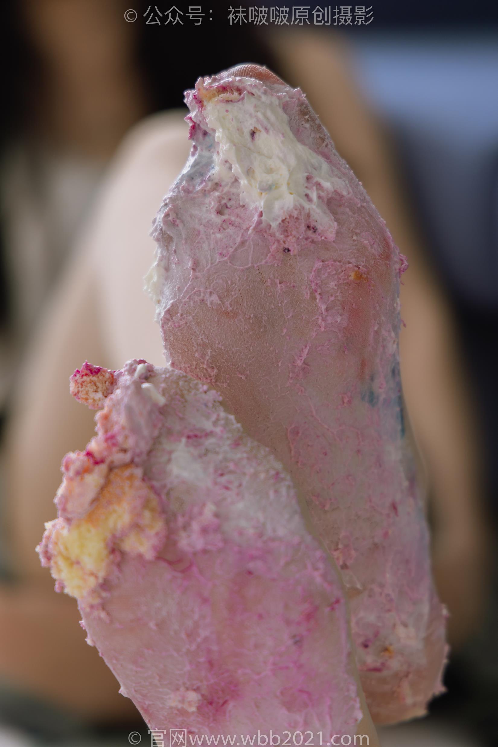 图片[135]-[BoBoSocks袜啵啵]NO.408 小甜豆-高跟鞋、厚肉丝、丝袜和裸足踩奶油蛋糕和泡芙剧情[157P] – 速更版-美库