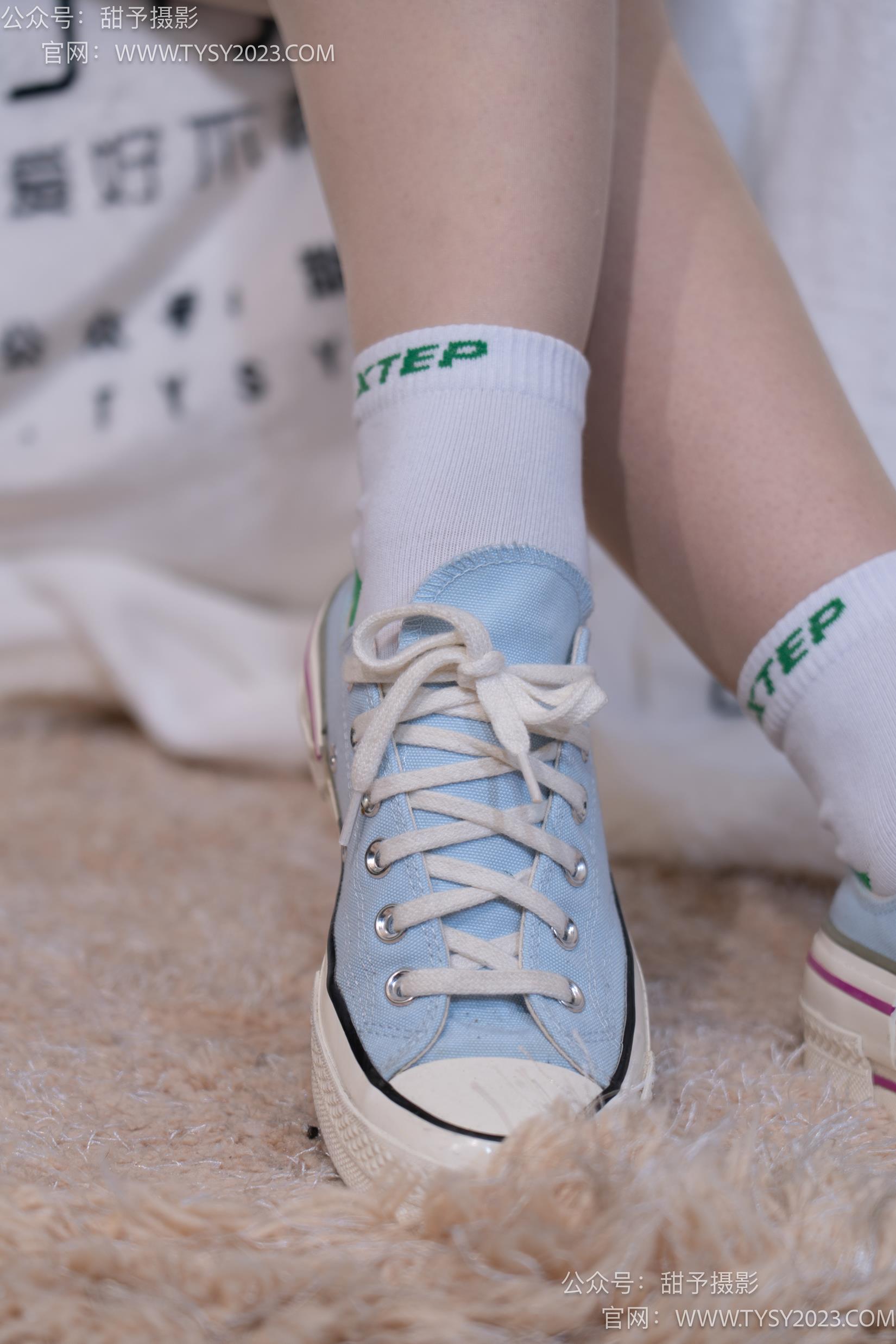 图片[20]-甜予摄影 NO.035 栗栗-帆布鞋、白棉袜、肉丝[128P] – 速更版-美库