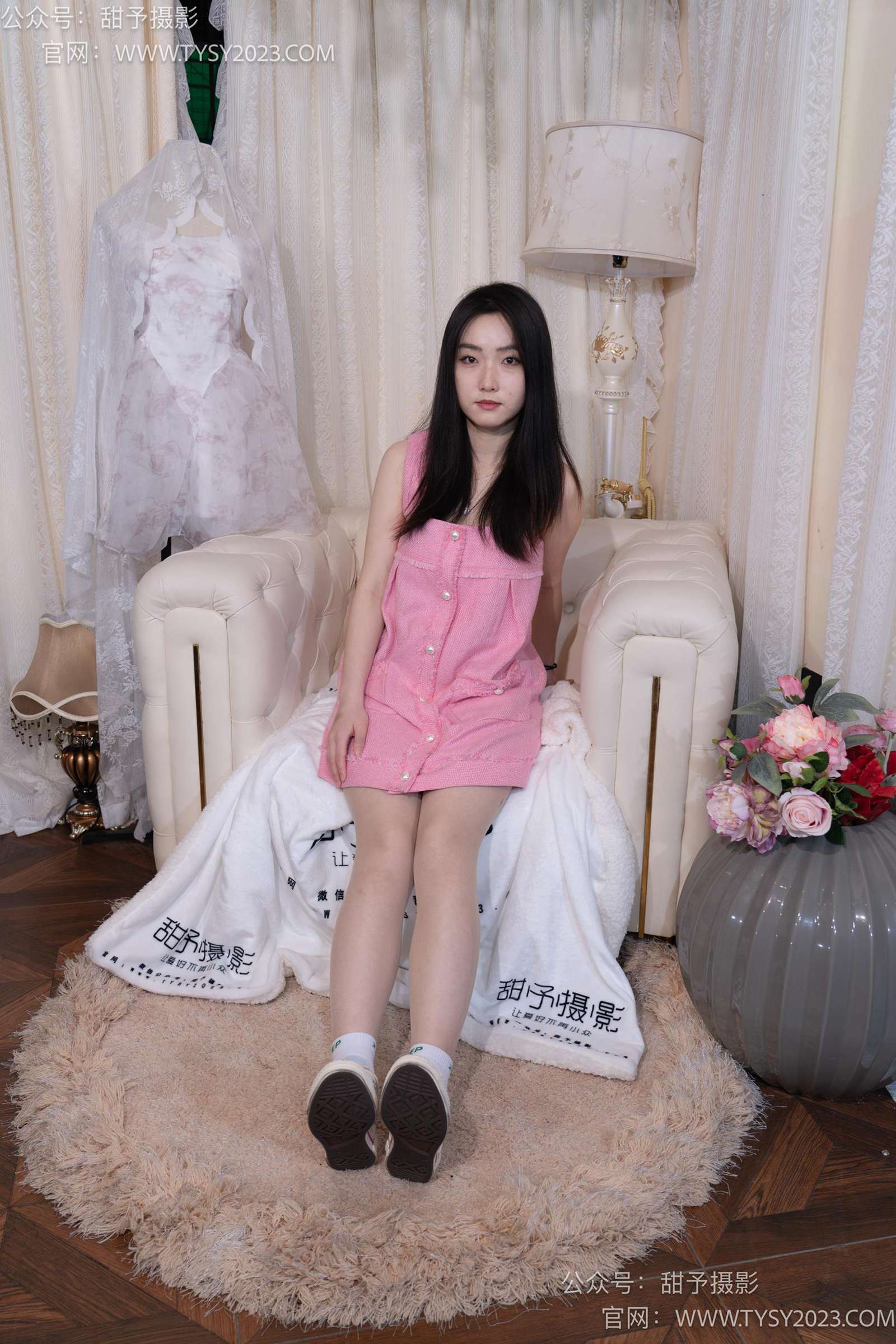 图片[41]-甜予摄影 NO.035 栗栗-帆布鞋、白棉袜、肉丝[128P] – 速更版-美库