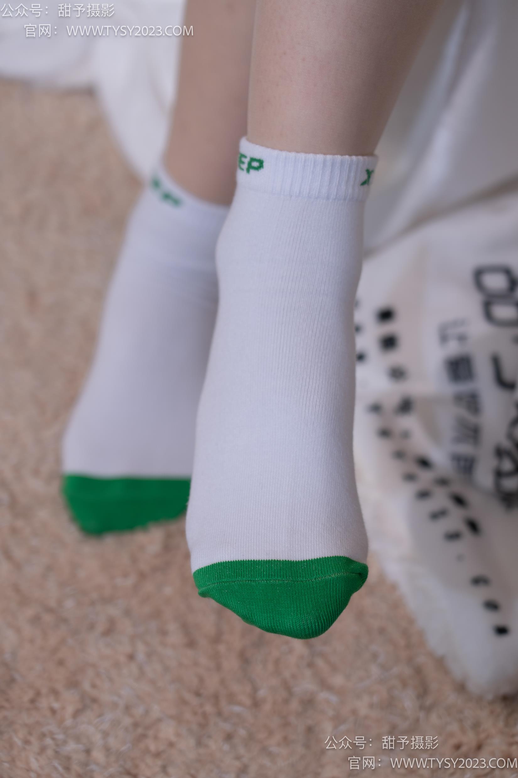图片[74]-甜予摄影 NO.035 栗栗-帆布鞋、白棉袜、肉丝[128P] – 速更版-美库