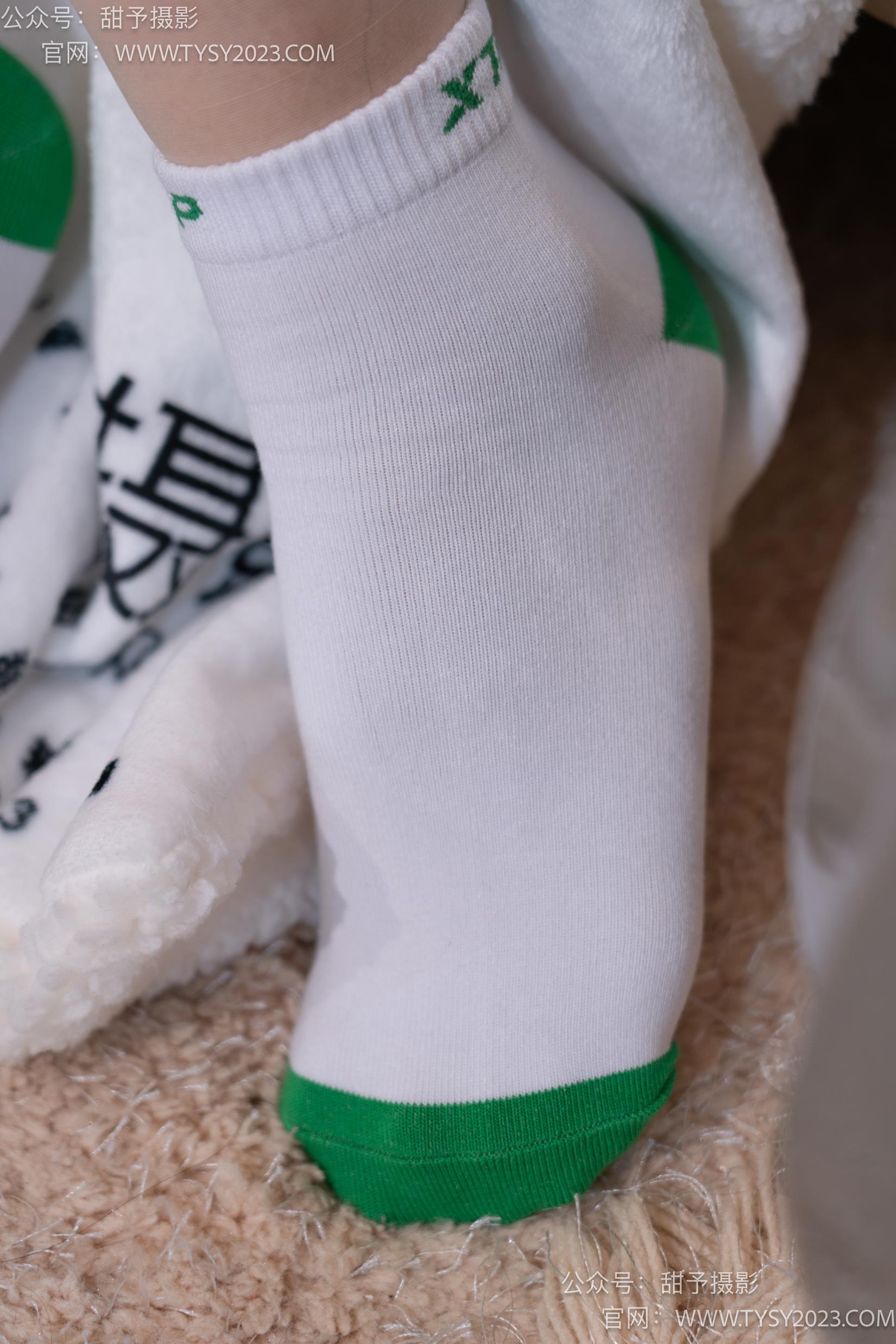 图片[79]-甜予摄影 NO.035 栗栗-帆布鞋、白棉袜、肉丝[128P] – 速更版-美库