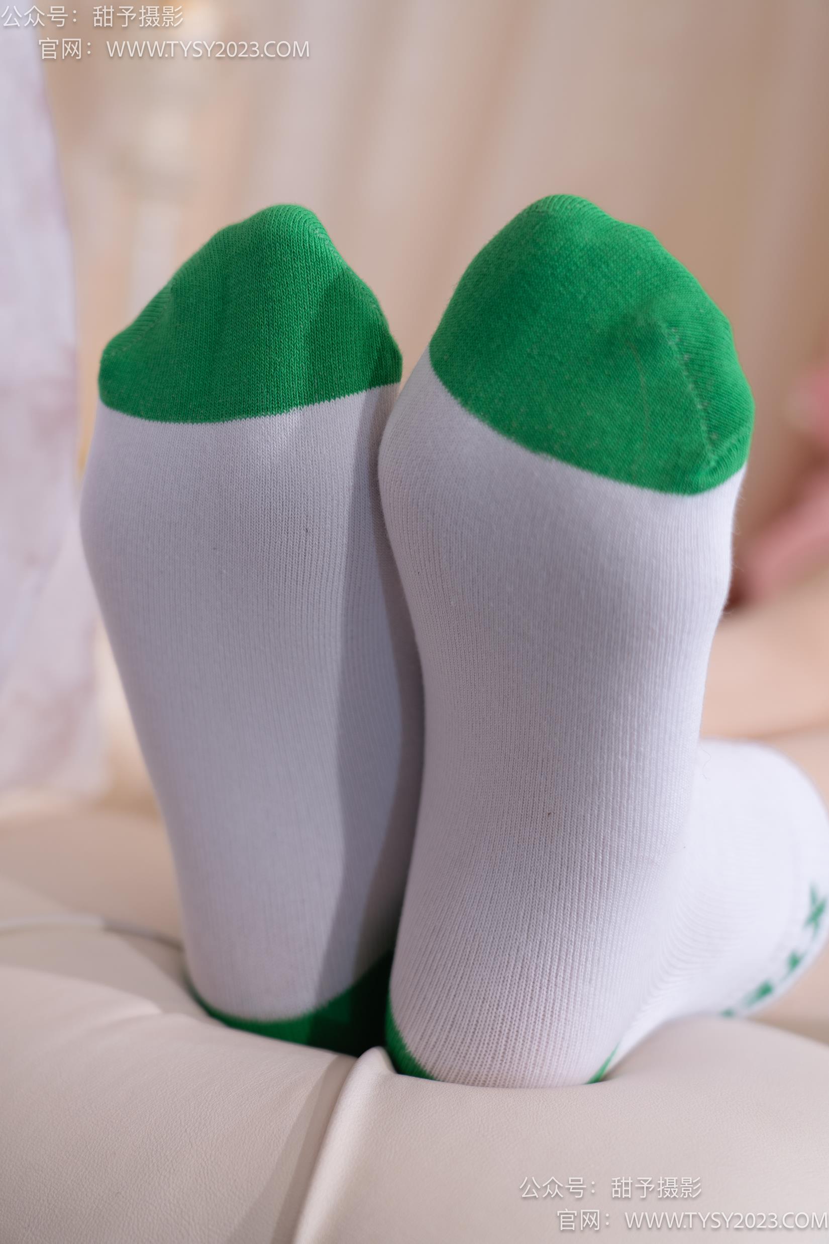 图片[84]-甜予摄影 NO.035 栗栗-帆布鞋、白棉袜、肉丝[128P] – 速更版-美库