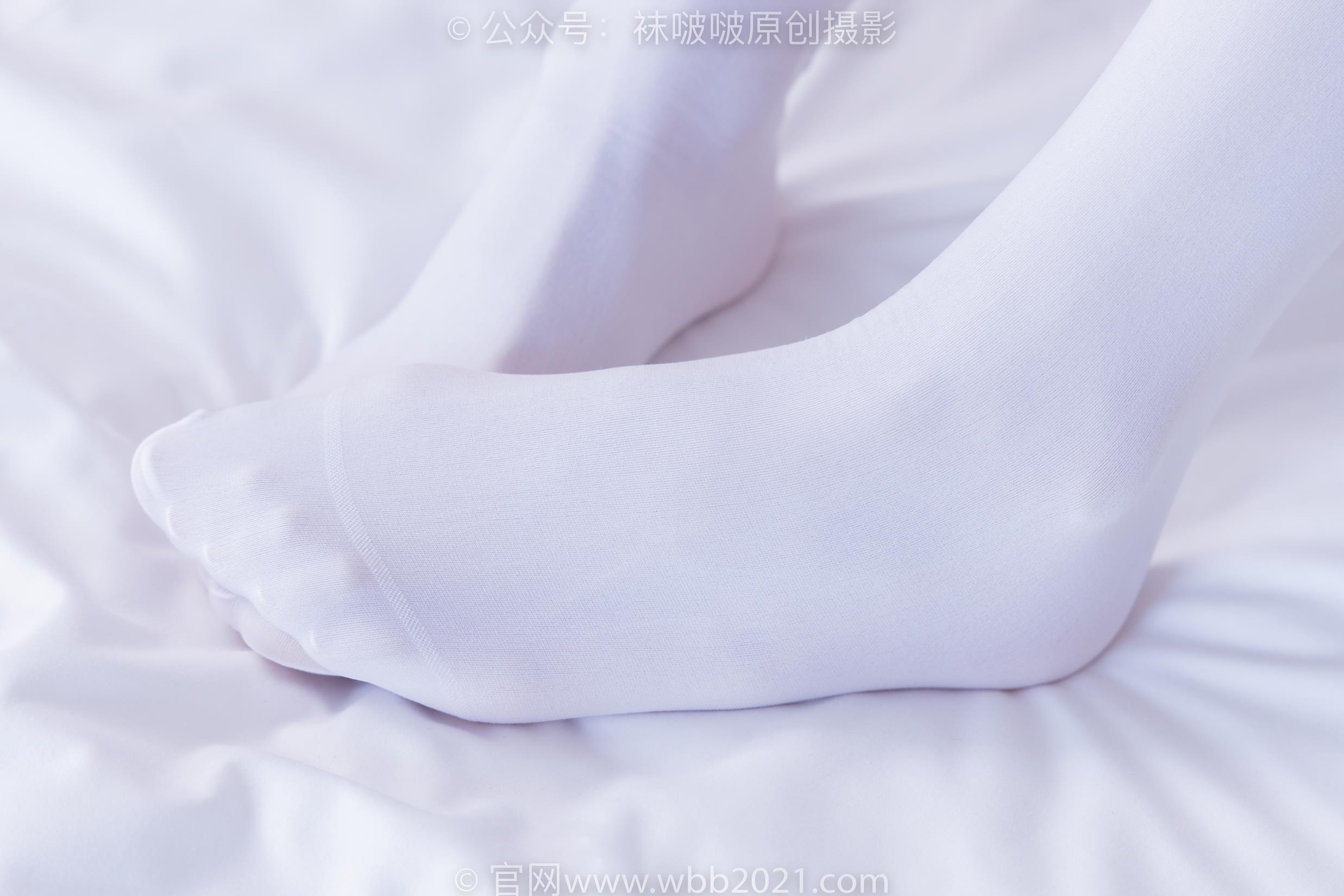 图片[101]-[BoBoSocks袜啵啵]NO.409 奶油-两双高跟鞋、厚白丝大腿袜、裸足[198P] – 速更版-美库