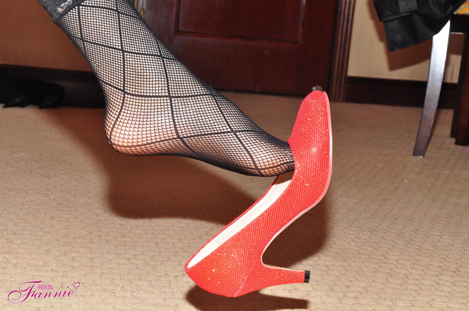 图片[52]-Fannie芬妮每足园 No.571 一双红舞鞋 黑丝[54P] – 速更版-美库