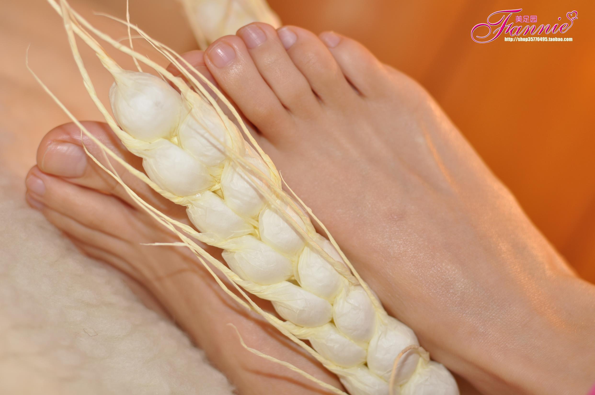 图片[26]-Fannie芬妮每足园 No.577 玉趾如蚕向花语2[73P] – 速更版-美库