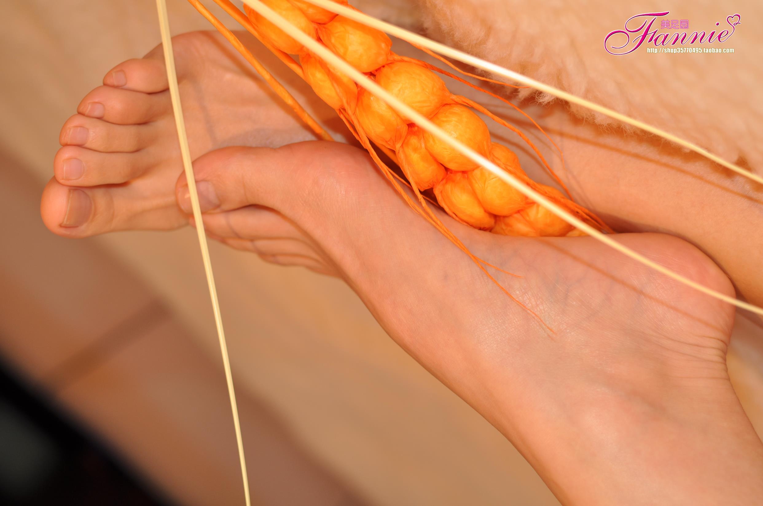 图片[39]-Fannie芬妮每足园 No.578 玉趾如蚕向花语3[68P] – 速更版-美库