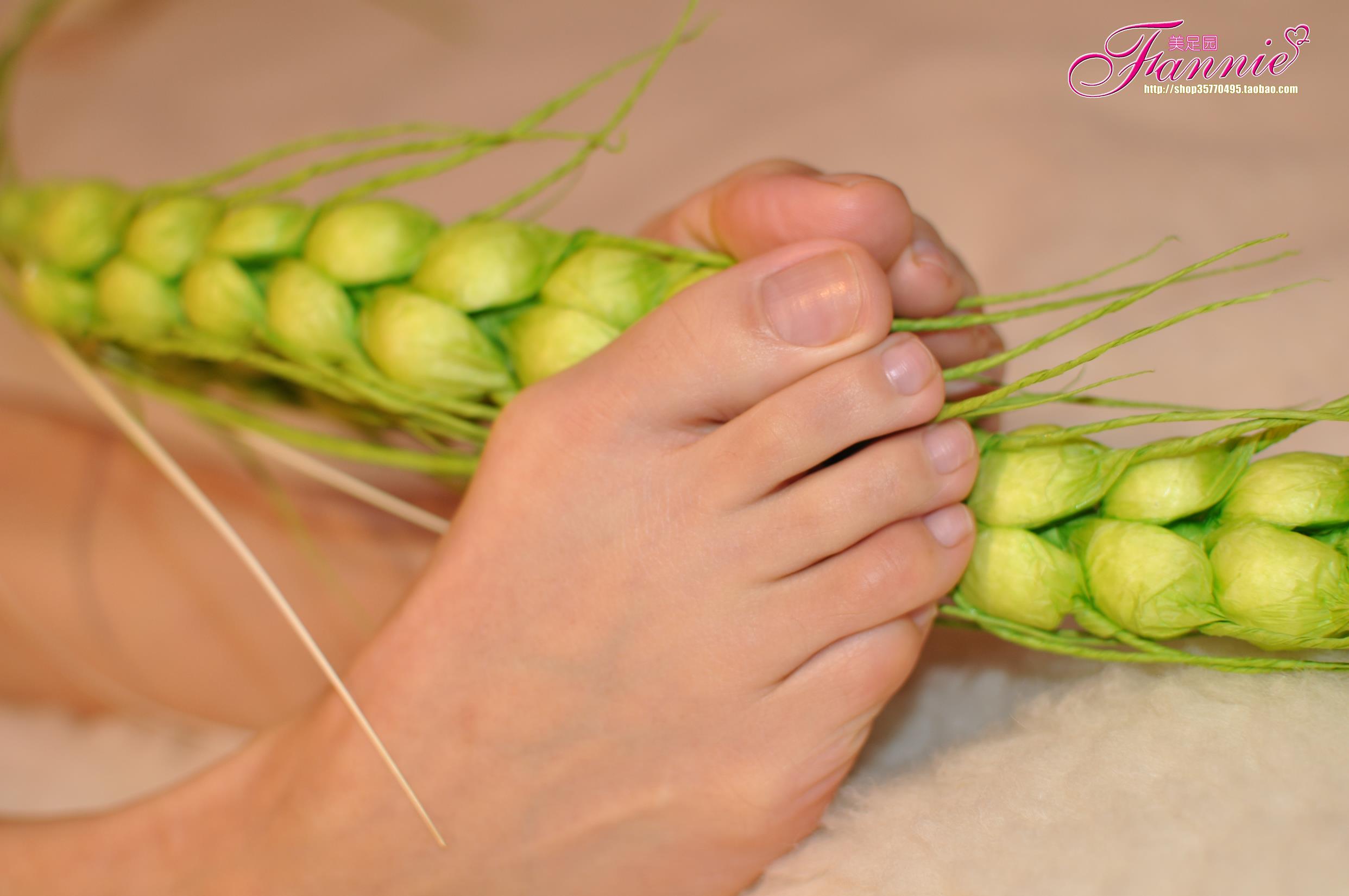 图片[13]-Fannie芬妮每足园 No.579 玉趾如蚕向花语4[95P] – 速更版-美库