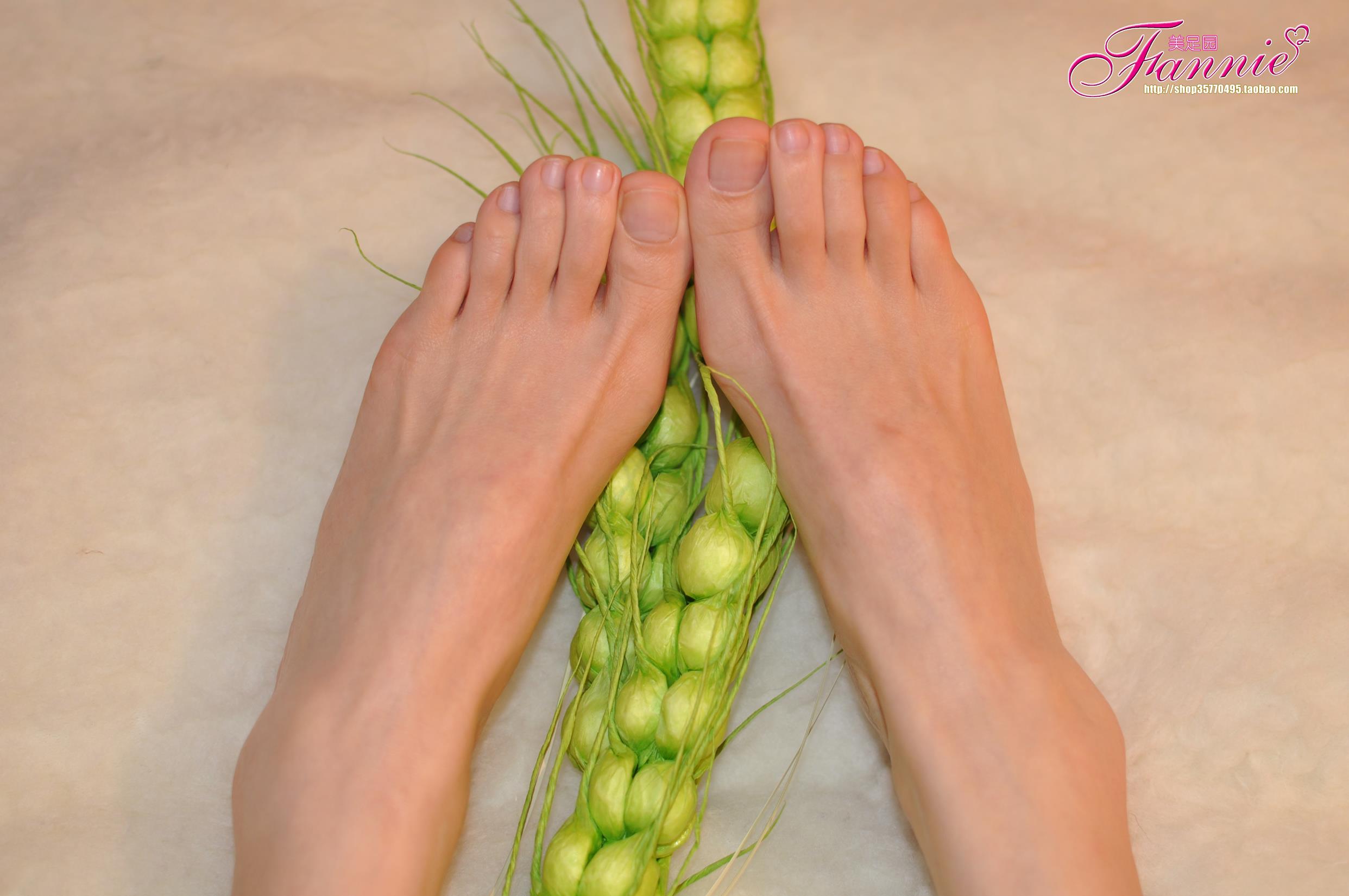 图片[36]-Fannie芬妮每足园 No.579 玉趾如蚕向花语4[95P] – 速更版-美库
