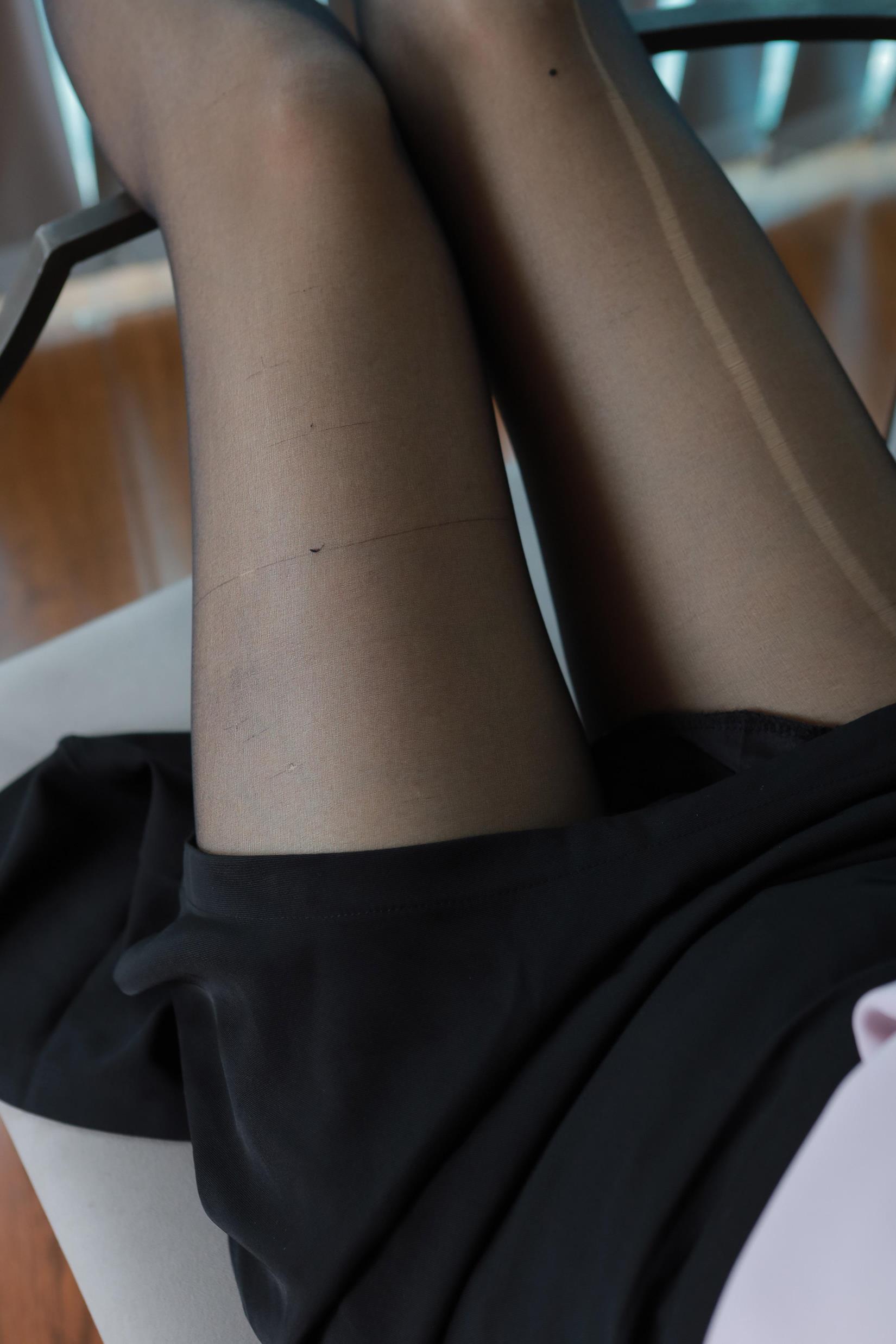 图片[59]-[IESS异思趣向] 2024.06.28 丝享家1780：婉萍《职业黑丝》[88P] – 速更版-美库