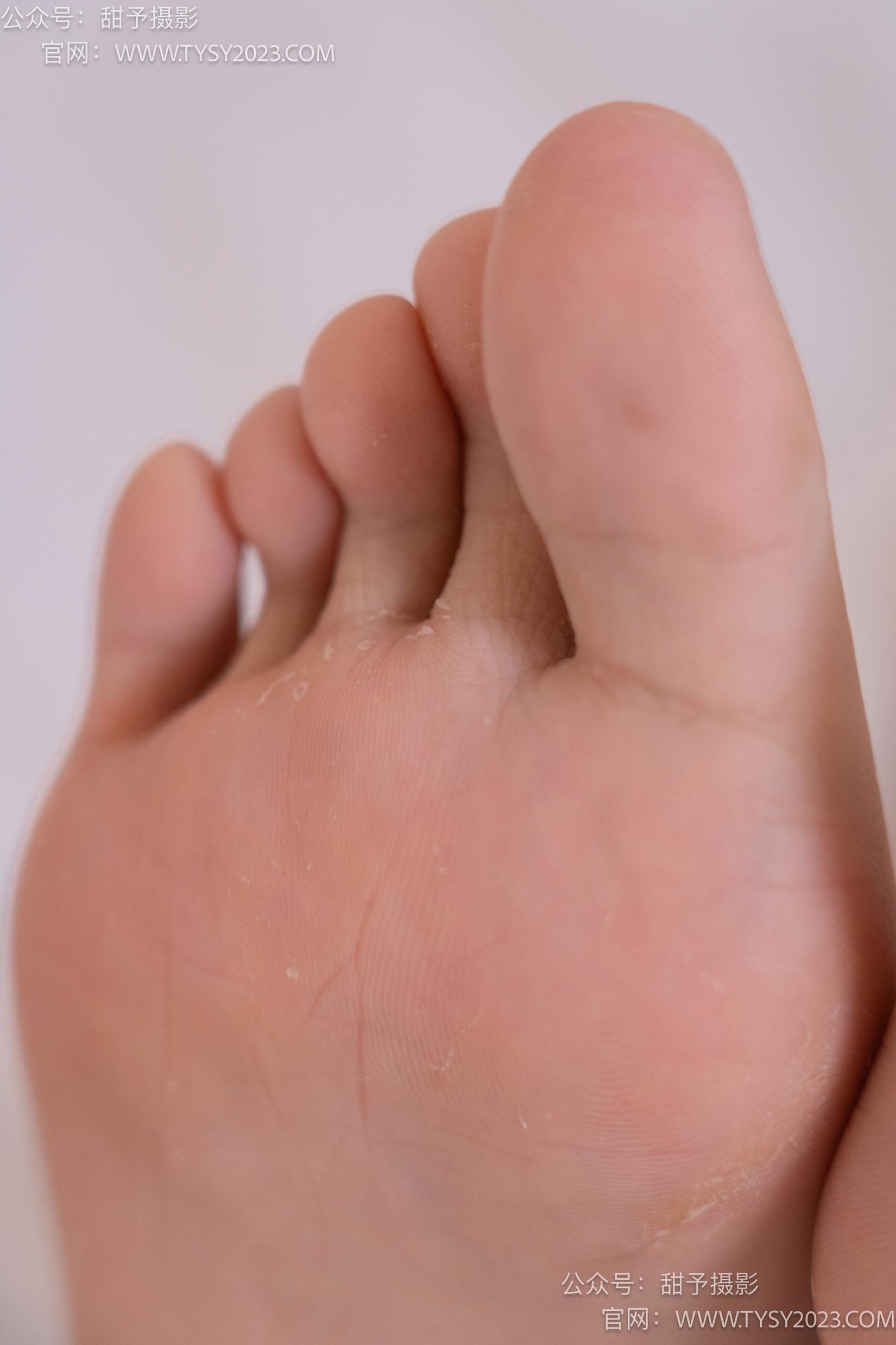 图片[12]-甜予摄影 NO.036 璇璇-马丁靴、白棉袜、裸足[124P] – 速更版-美库