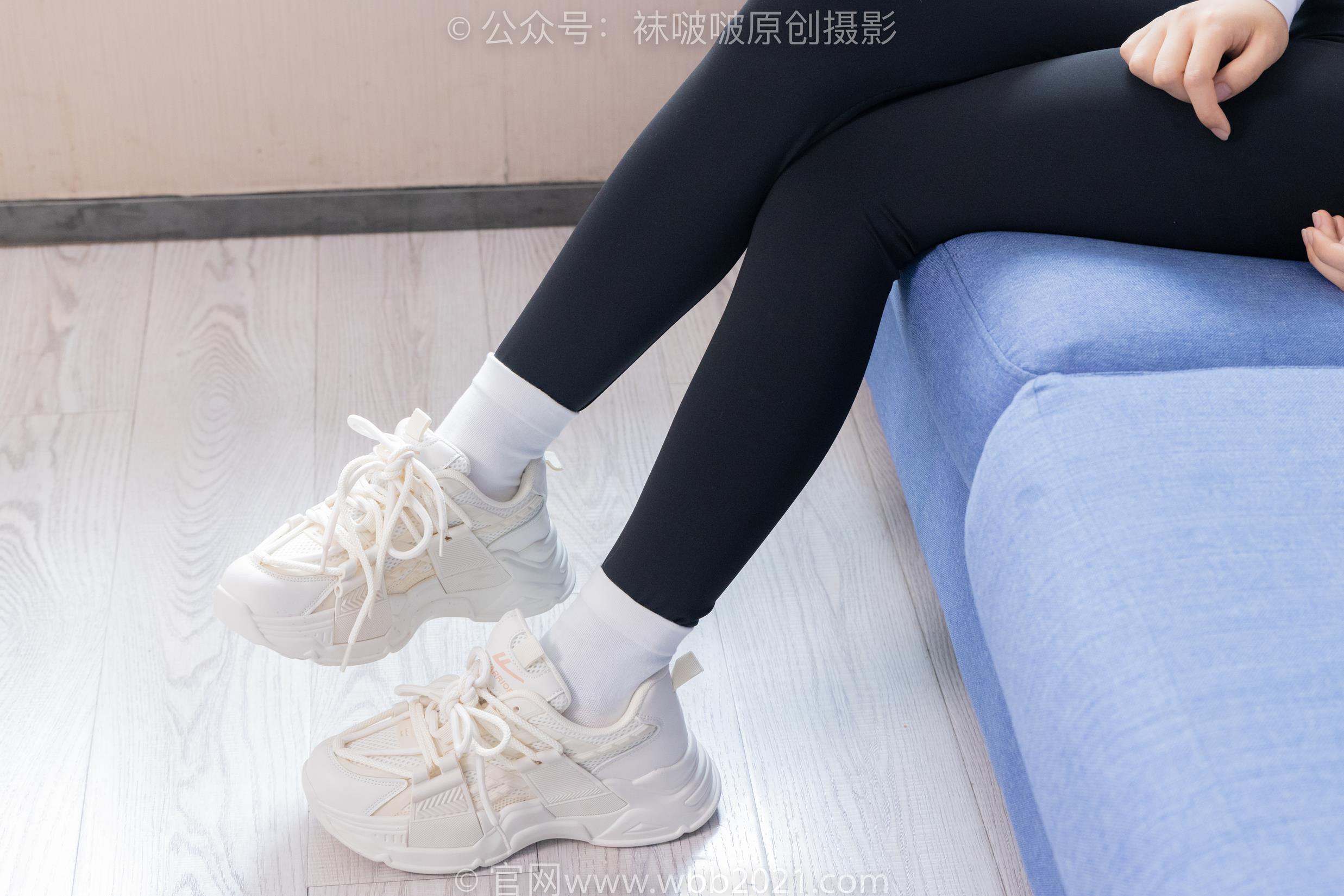 图片[37]-[BoBoSocks袜啵啵]NO.410 糯米-运动鞋、白棉袜、肉丝、瑜伽裤裤里丝[145P] – 速更版-美库