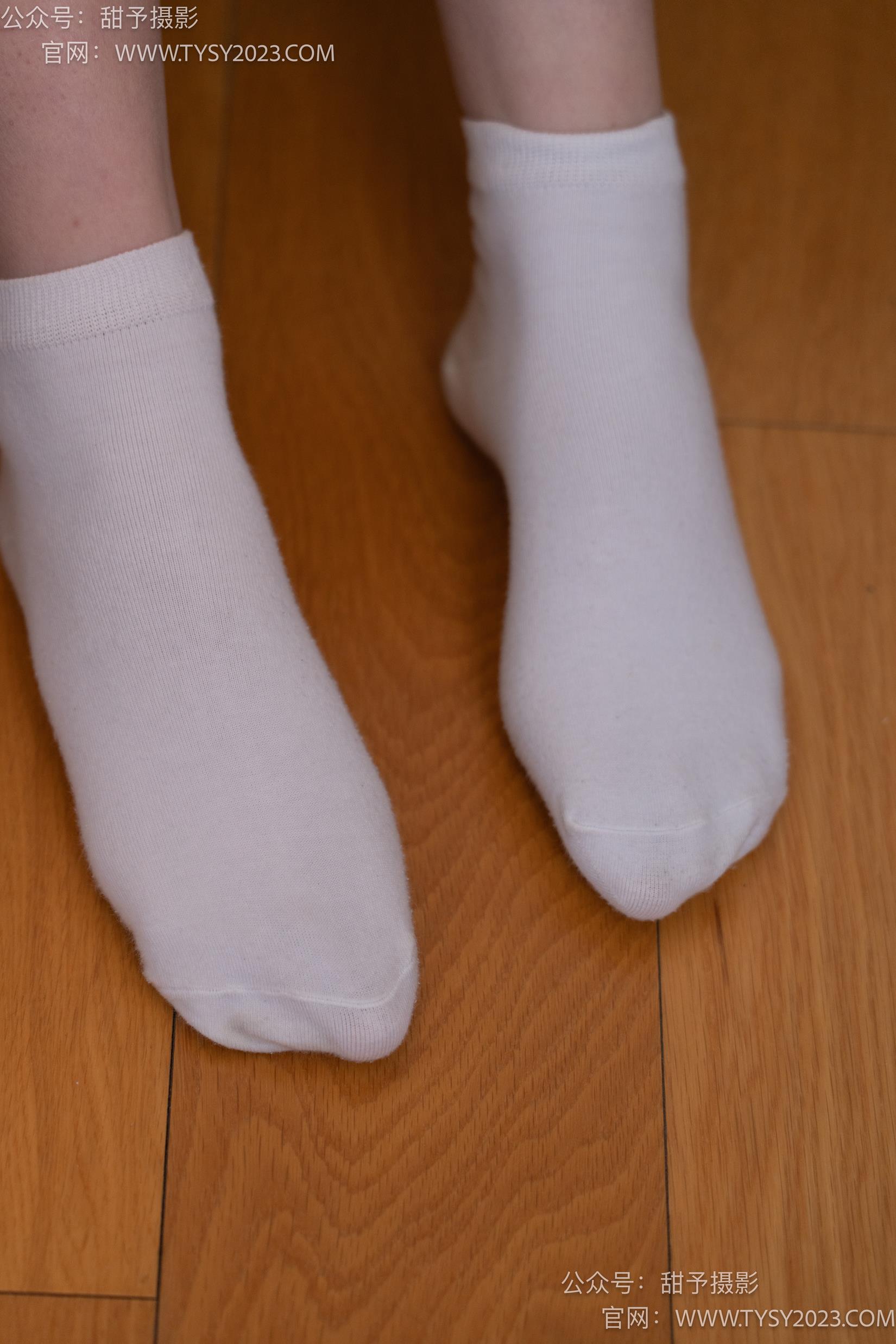 图片[68]-甜予摄影 NO.036 璇璇-马丁靴、白棉袜、裸足[124P] – 速更版-美库