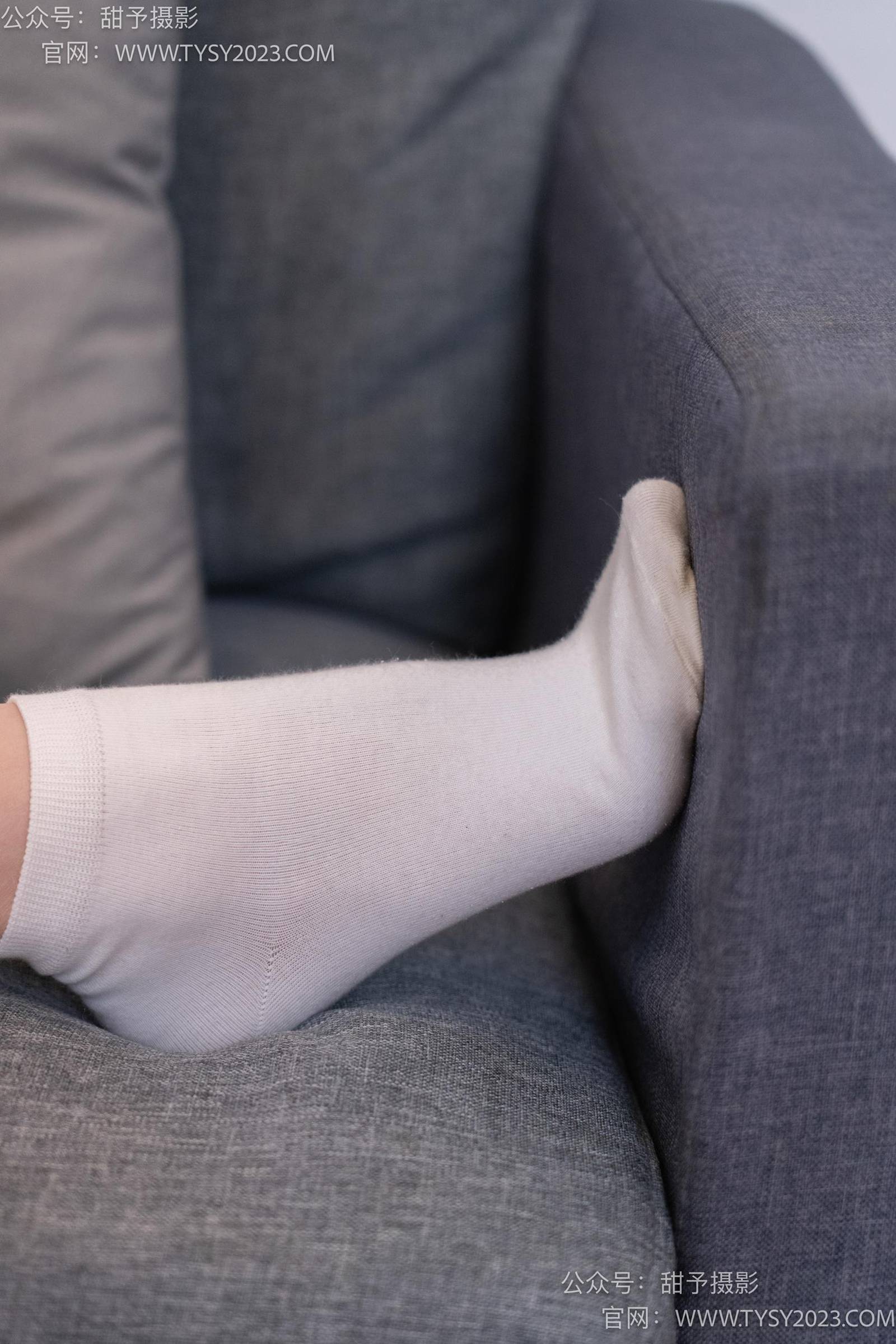 图片[80]-甜予摄影 NO.036 璇璇-马丁靴、白棉袜、裸足[124P] – 速更版-美库