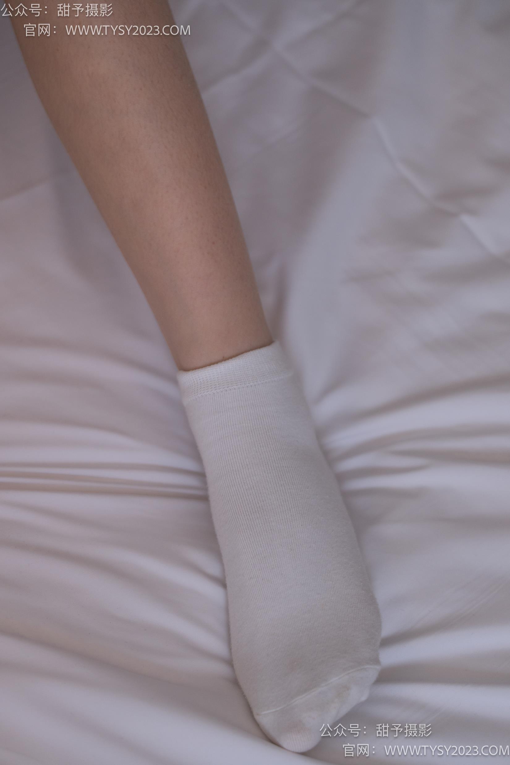 图片[95]-甜予摄影 NO.036 璇璇-马丁靴、白棉袜、裸足[124P] – 速更版-美库