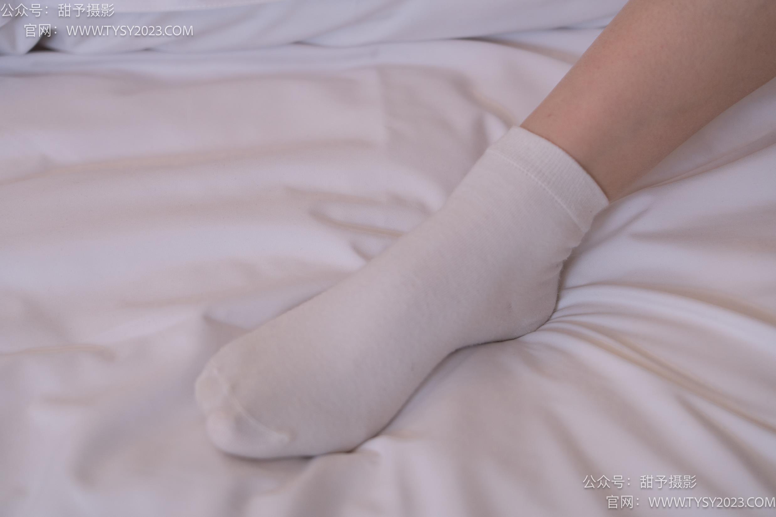 图片[98]-甜予摄影 NO.036 璇璇-马丁靴、白棉袜、裸足[124P] – 速更版-美库