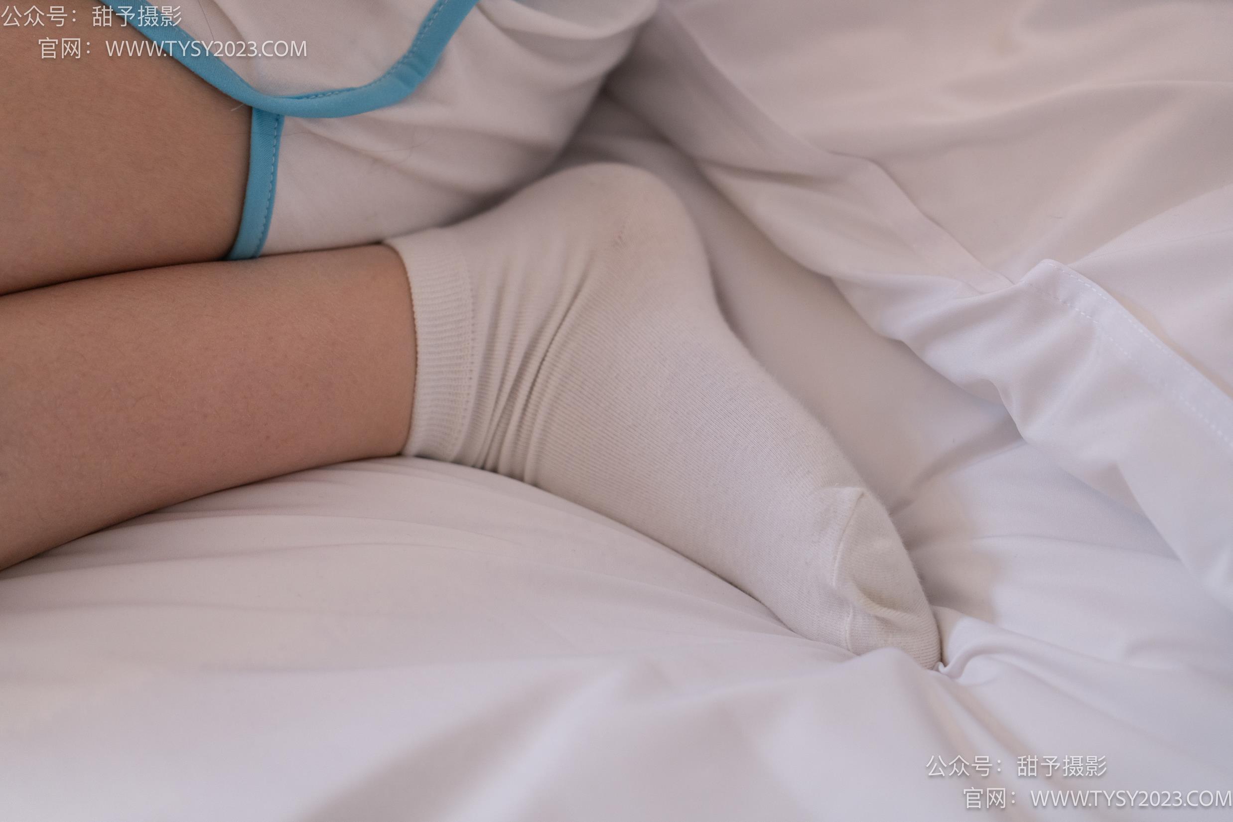 图片[106]-甜予摄影 NO.036 璇璇-马丁靴、白棉袜、裸足[124P] – 速更版-美库