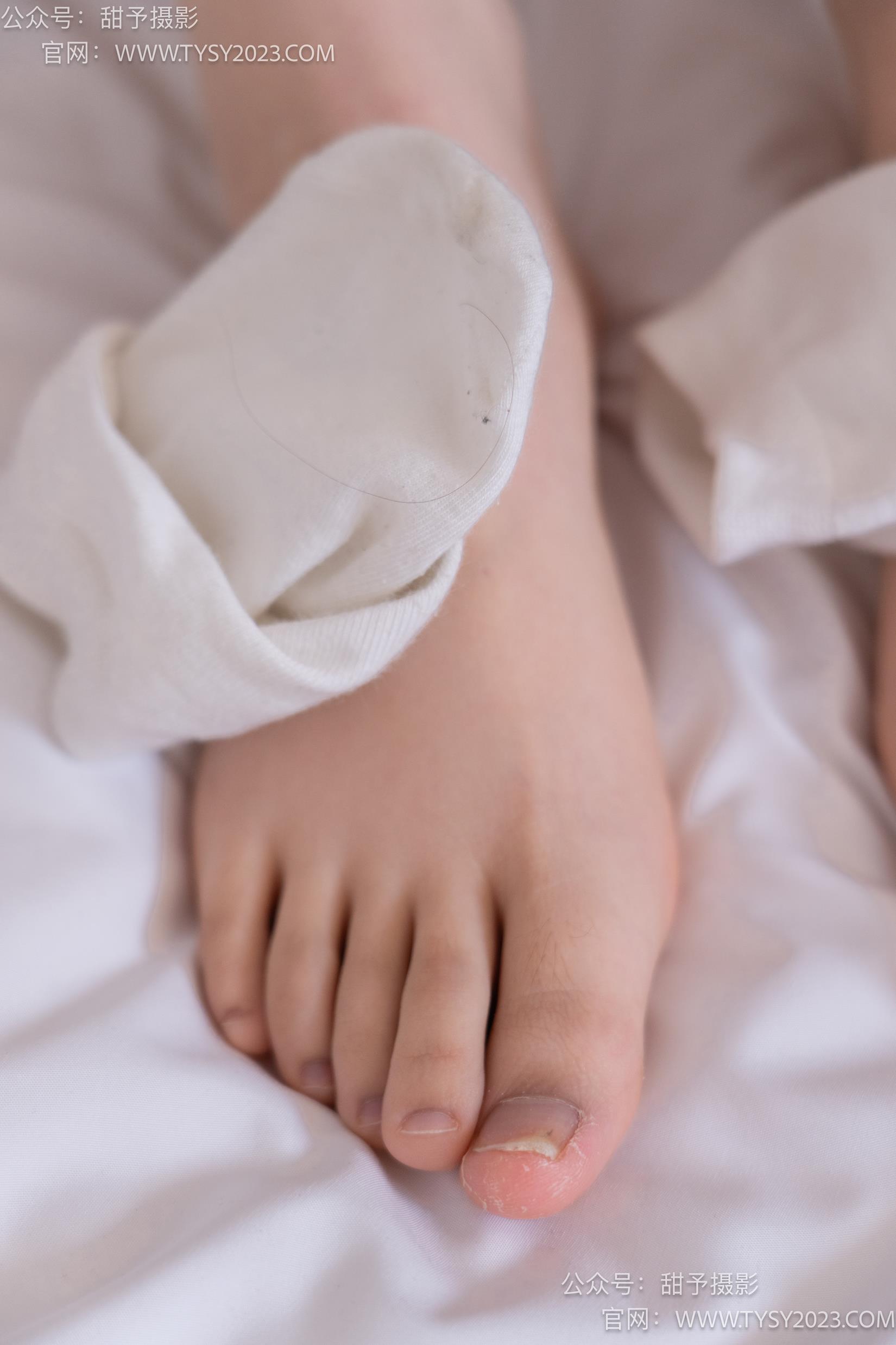 图片[113]-甜予摄影 NO.036 璇璇-马丁靴、白棉袜、裸足[124P] – 速更版-美库