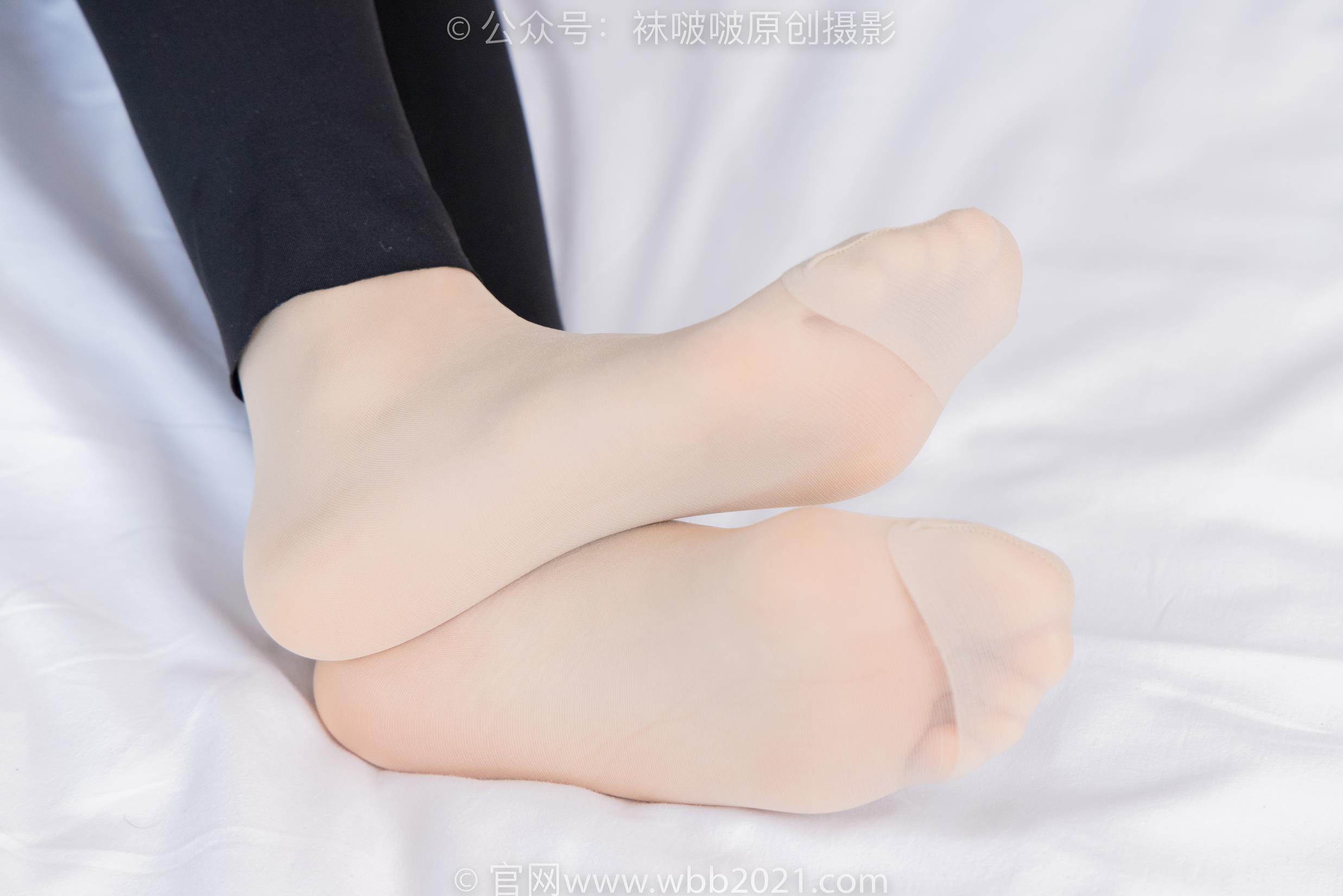 图片[122]-[BoBoSocks袜啵啵]NO.410 糯米-运动鞋、白棉袜、肉丝、瑜伽裤裤里丝[145P] – 速更版-美库