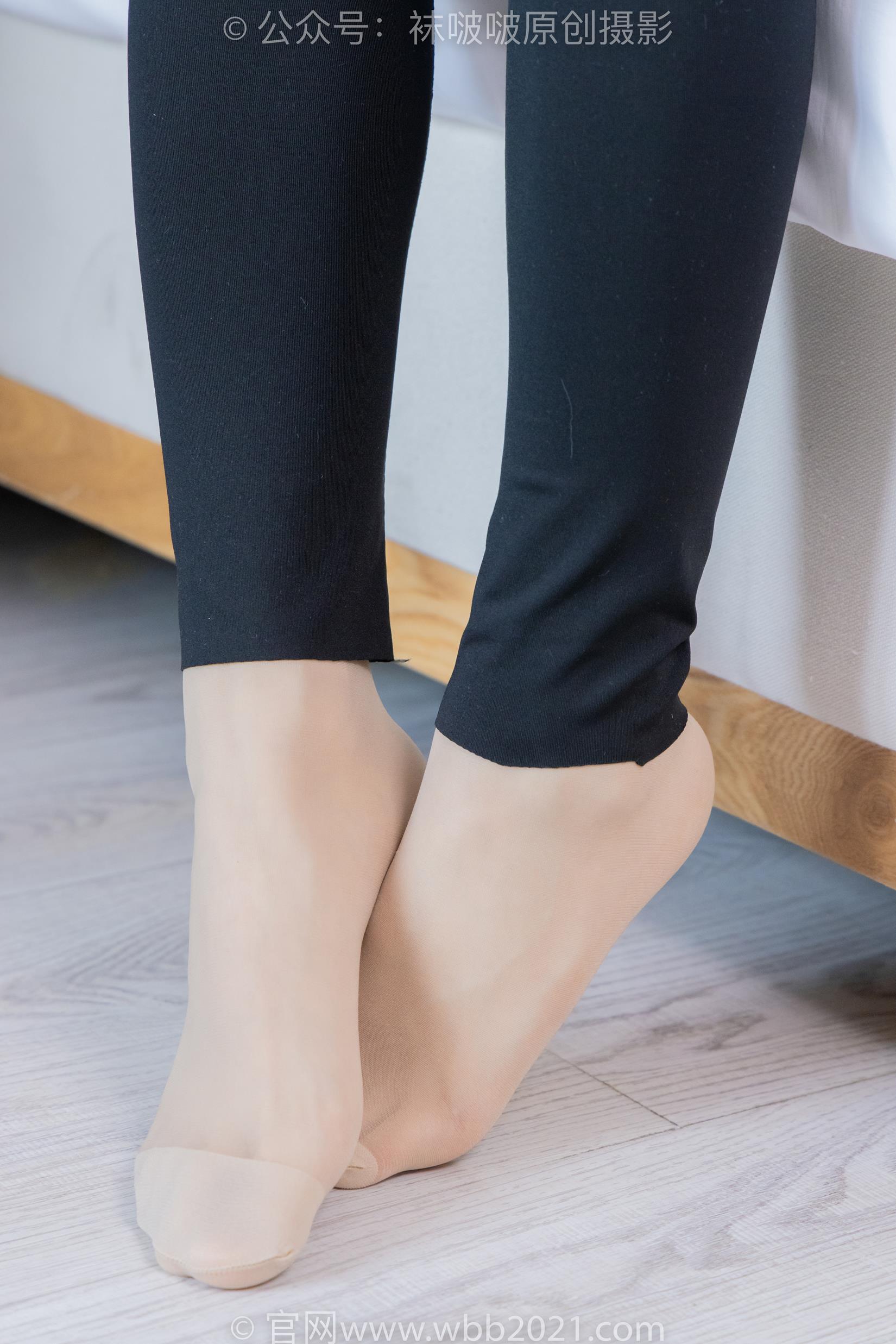 图片[132]-[BoBoSocks袜啵啵]NO.410 糯米-运动鞋、白棉袜、肉丝、瑜伽裤裤里丝[145P] – 速更版-美库