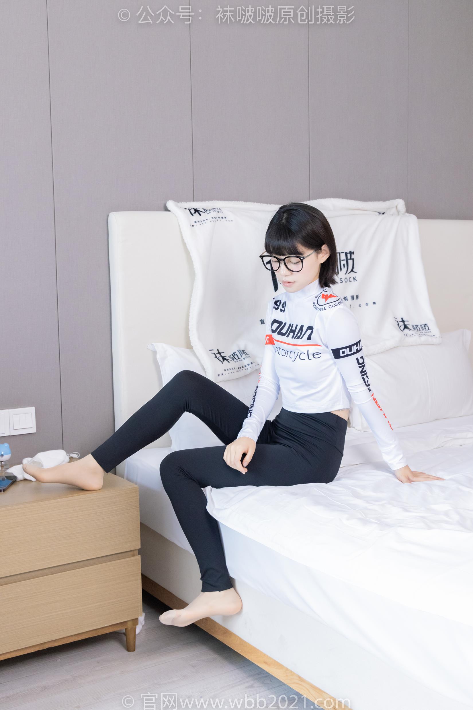 图片[142]-[BoBoSocks袜啵啵]NO.410 糯米-运动鞋、白棉袜、肉丝、瑜伽裤裤里丝[145P] – 速更版-美库