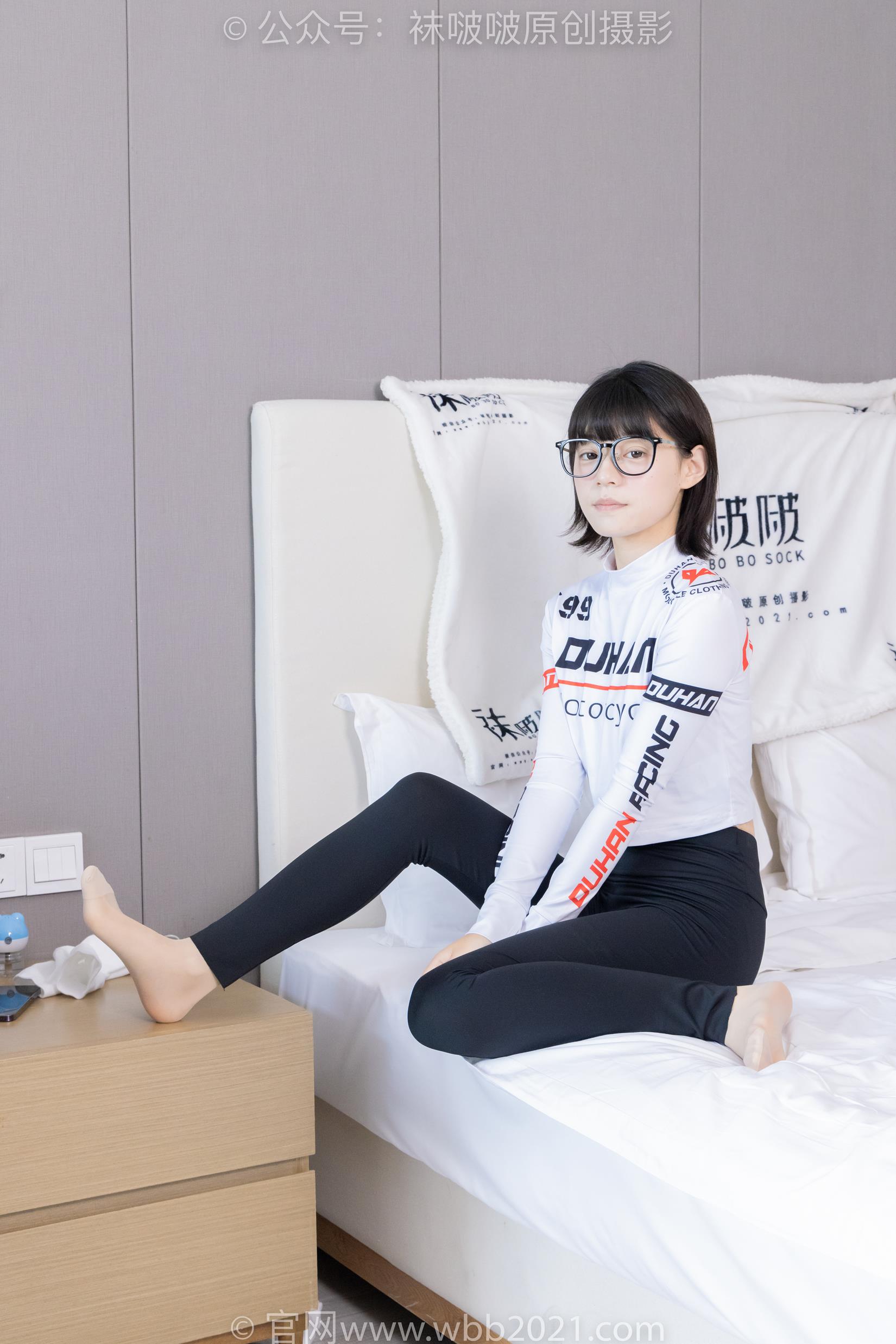 图片[143]-[BoBoSocks袜啵啵]NO.410 糯米-运动鞋、白棉袜、肉丝、瑜伽裤裤里丝[145P] – 速更版-美库