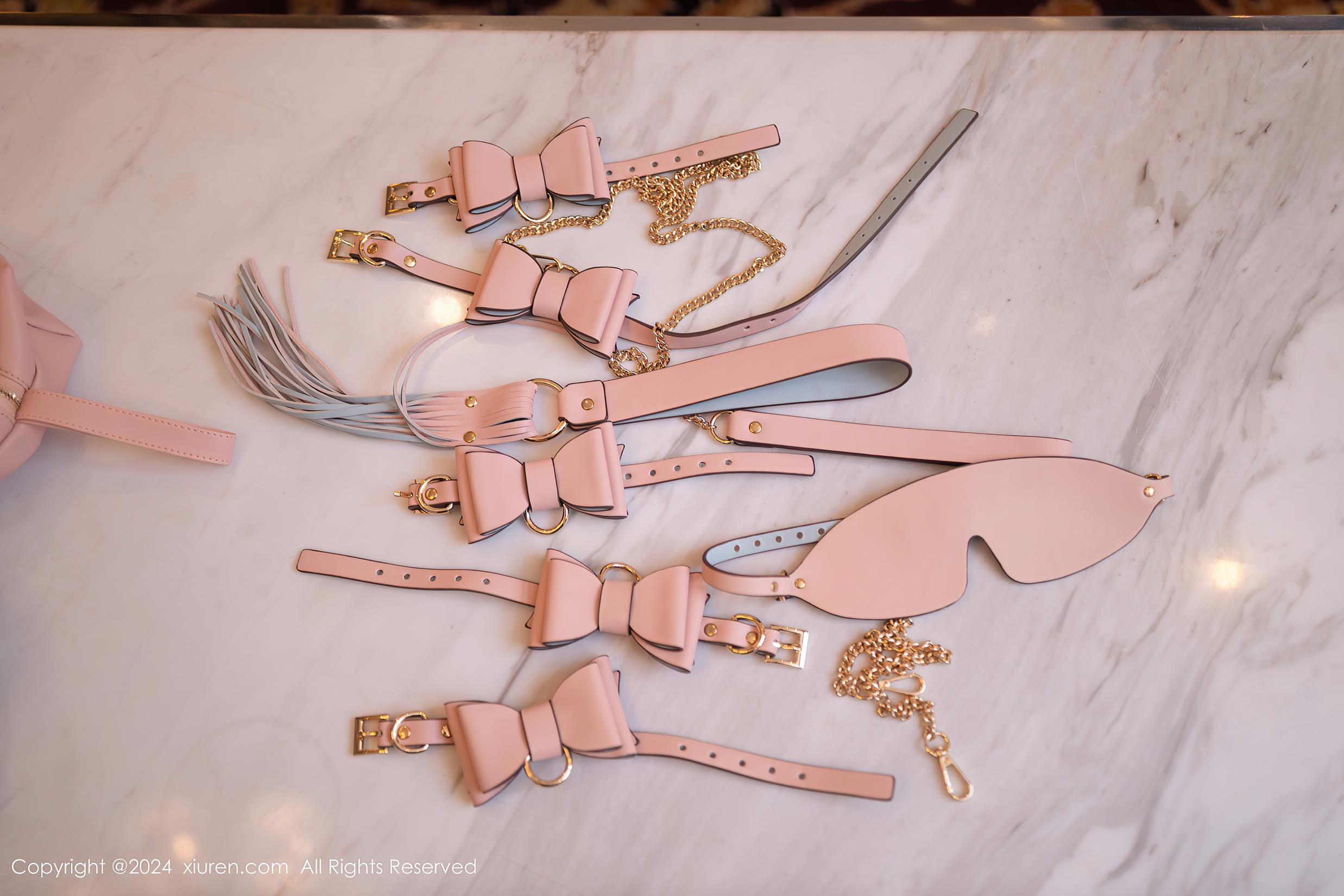 图片[21]-[Xiuren秀人网]2024.07.24 NO.8910 谭小灵[21+1P] – 速更版-美库