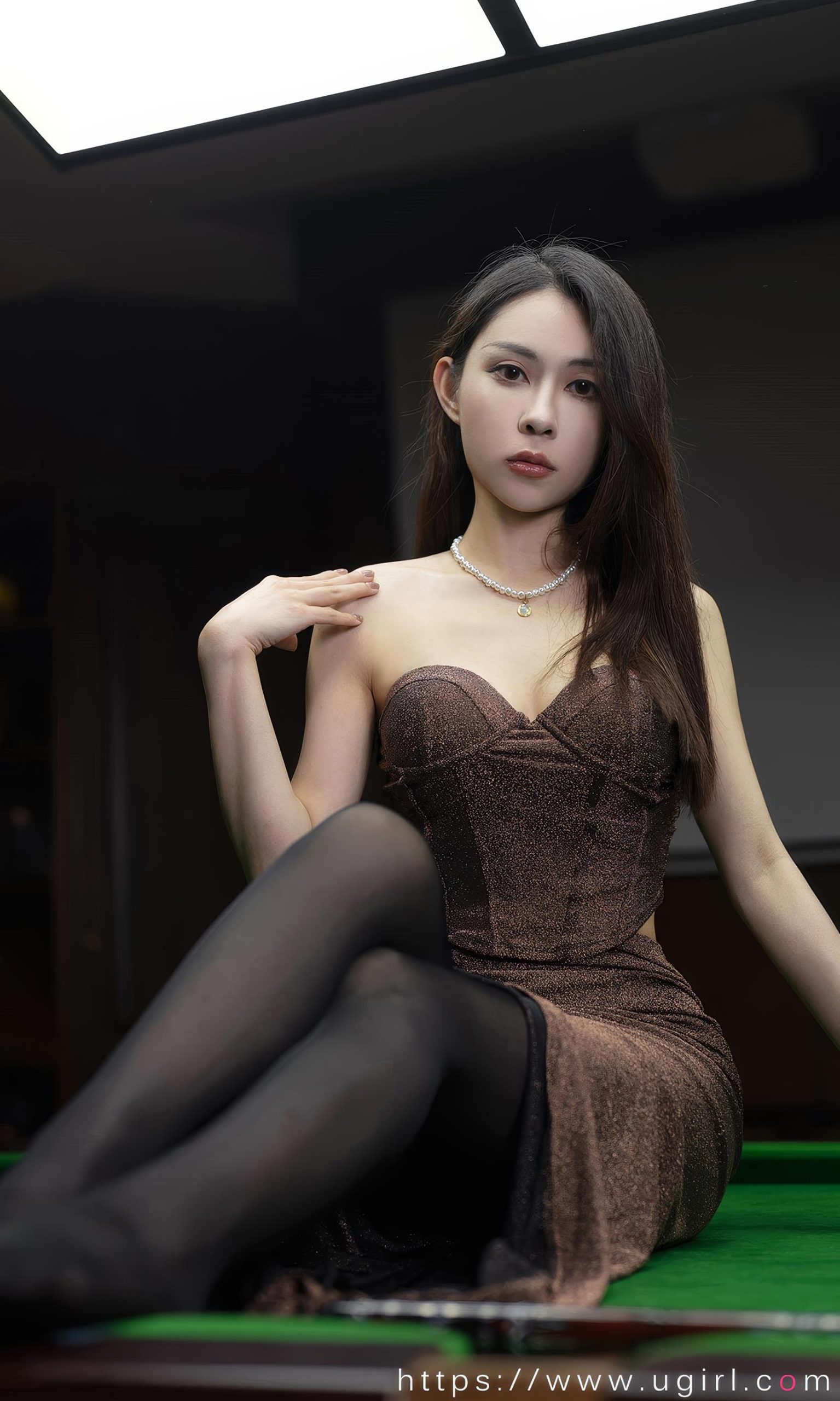 图片[36]-[爱尤物]2024 NO.2884 眼眸轻纱 natasha[35P] – 速更版-美库