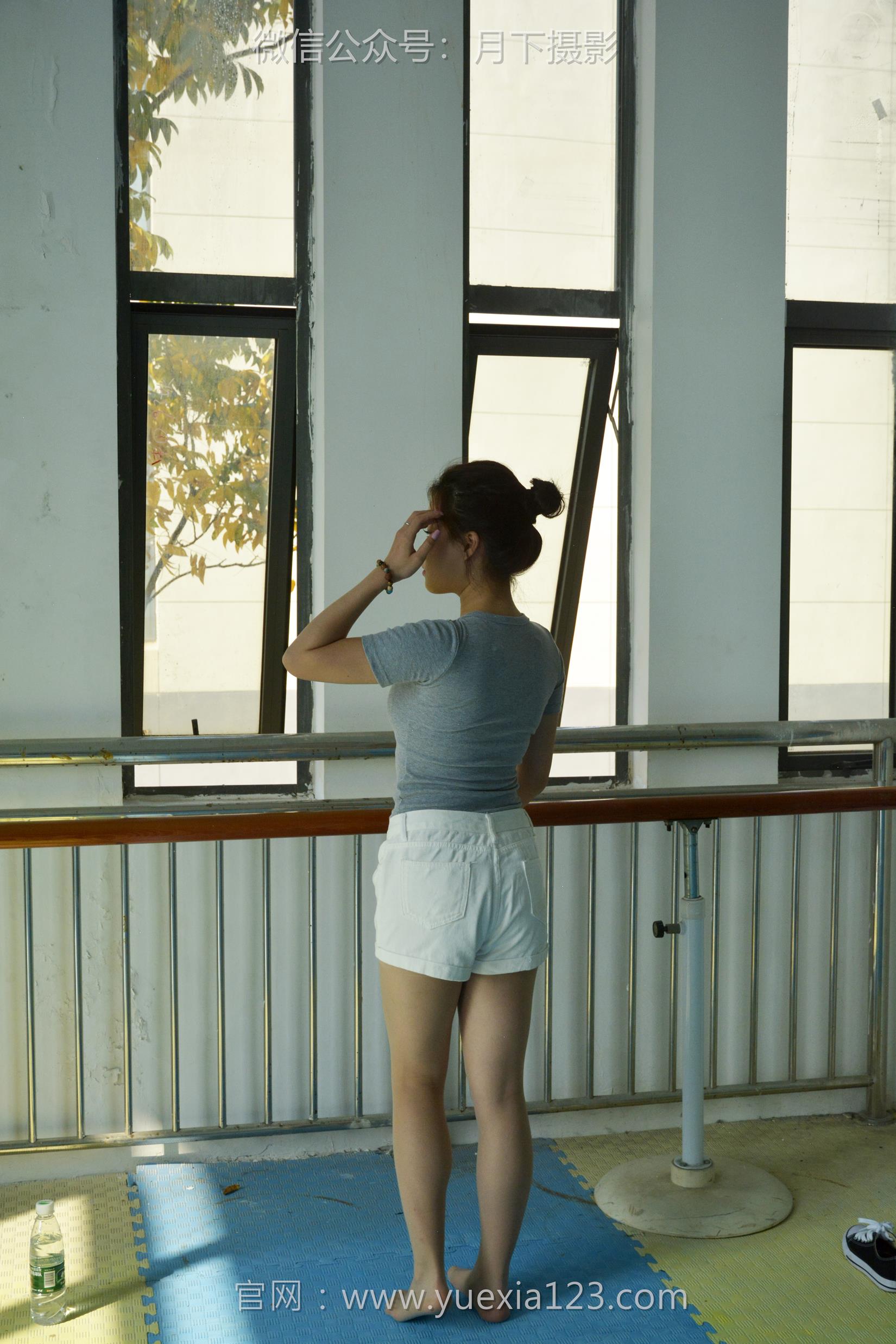 图片[12]-月下摄影 NO.001 茜茜~舞蹈热身作为拉拉队长，每天必修课就是加强舞蹈训练！[111P] – 速更版-美库