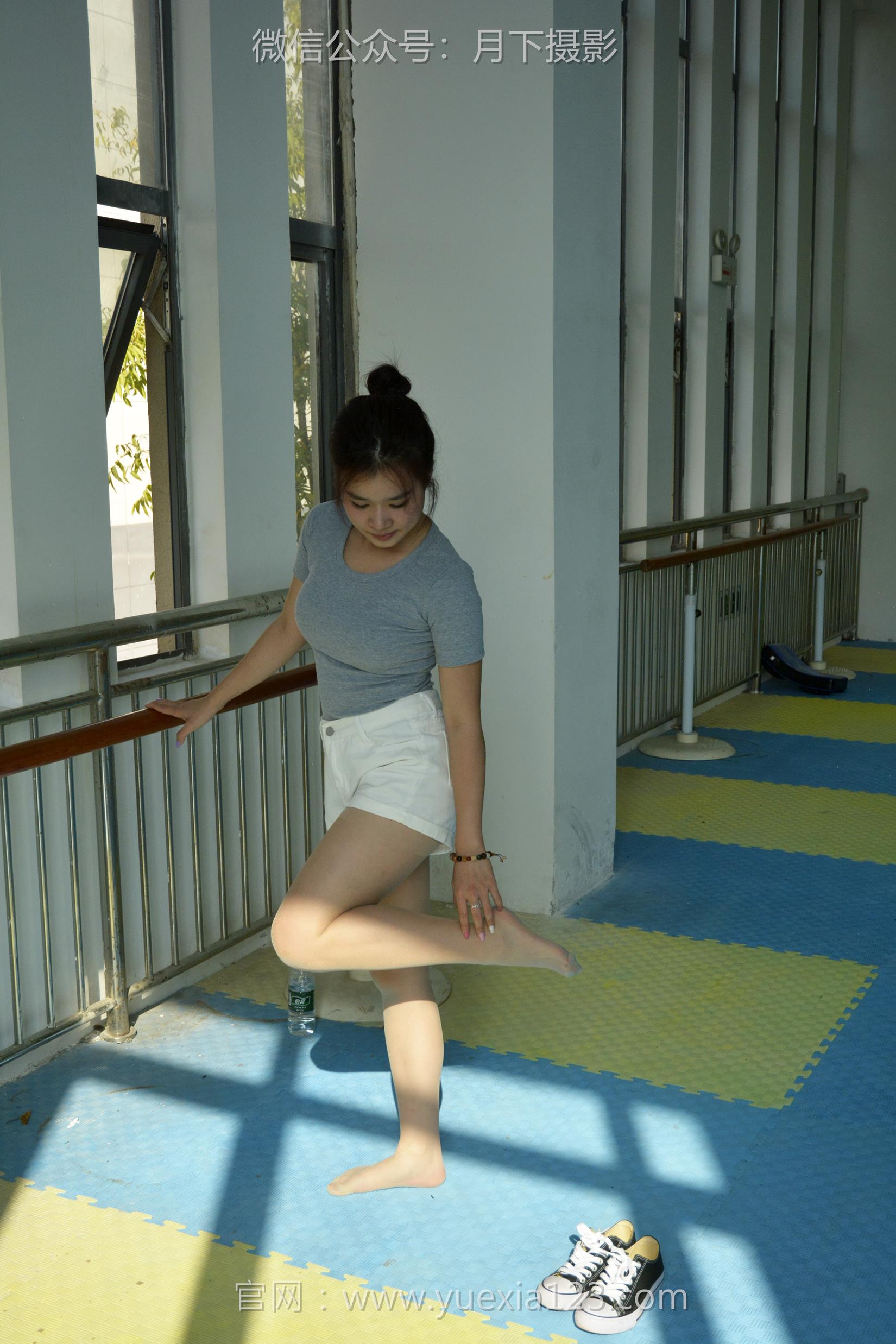 图片[58]-月下摄影 NO.001 茜茜~舞蹈热身作为拉拉队长，每天必修课就是加强舞蹈训练！[111P] – 速更版-美库