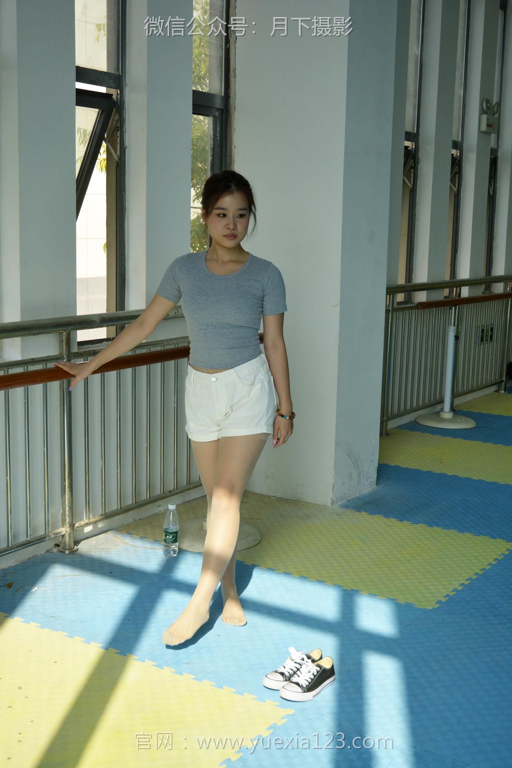 图片[71]-月下摄影 NO.001 茜茜~舞蹈热身作为拉拉队长，每天必修课就是加强舞蹈训练！[111P] – 速更版-美库
