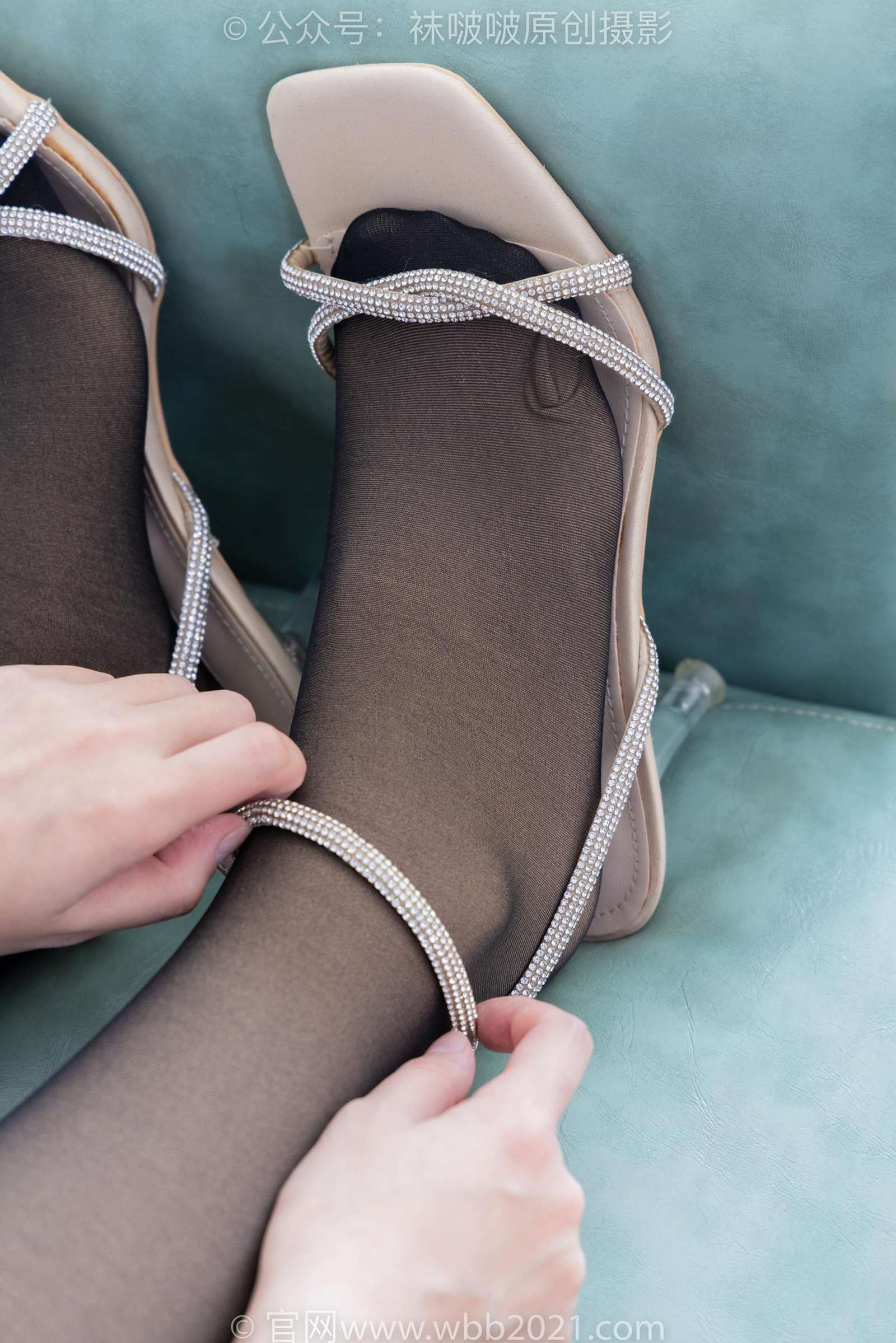 图片[20]-[BoBoSocks袜啵啵]NO.411 甜甜圈-高跟鞋、高跟凉鞋、黑丝[149P] – 速更版-美库