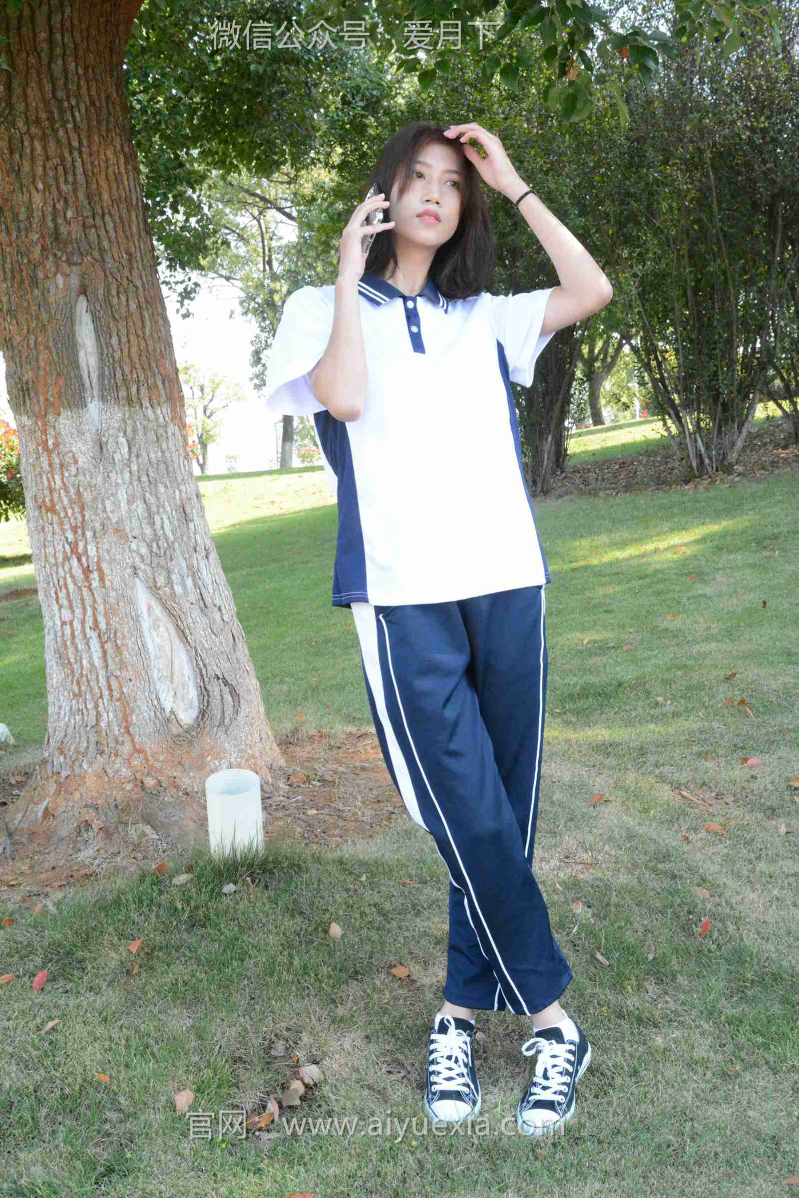 图片[27]-月下摄影 NO.004 秀秀~浅发校服 其实我喜欢酷酷的，今天第一期被安排了校服！[130P] – 速更版-美库