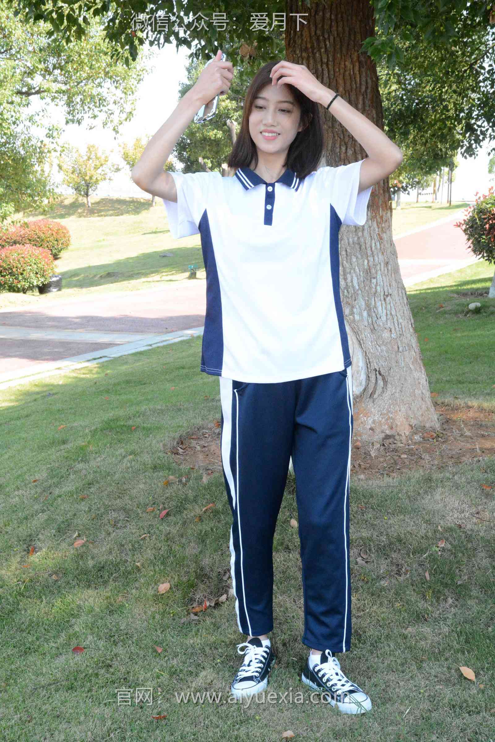 图片[28]-月下摄影 NO.004 秀秀~浅发校服 其实我喜欢酷酷的，今天第一期被安排了校服！[130P] – 速更版-美库