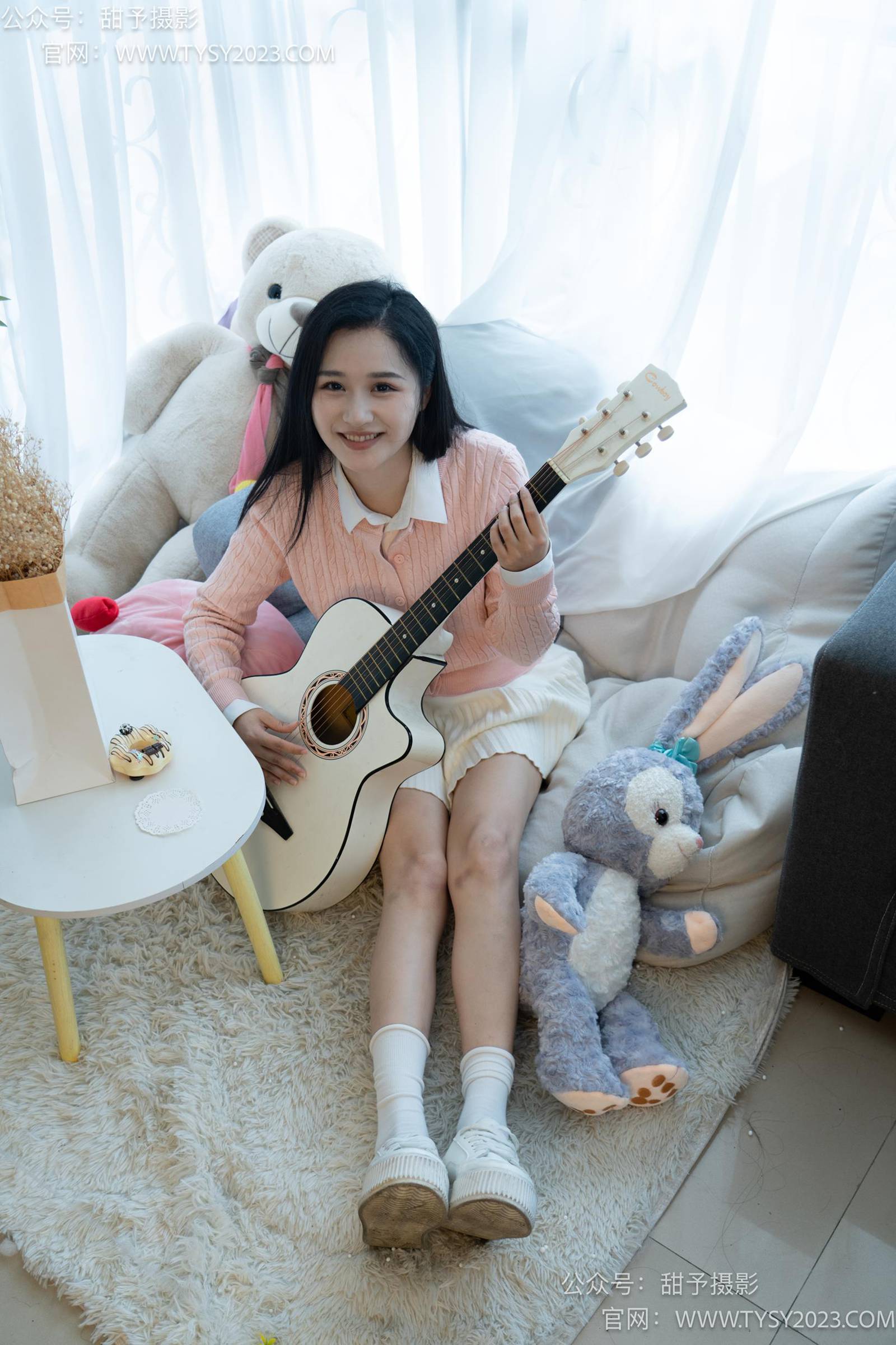 图片[26]-甜予摄影 NO.037 澜澜-板鞋、白棉袜、裸足[120P] – 速更版-美库