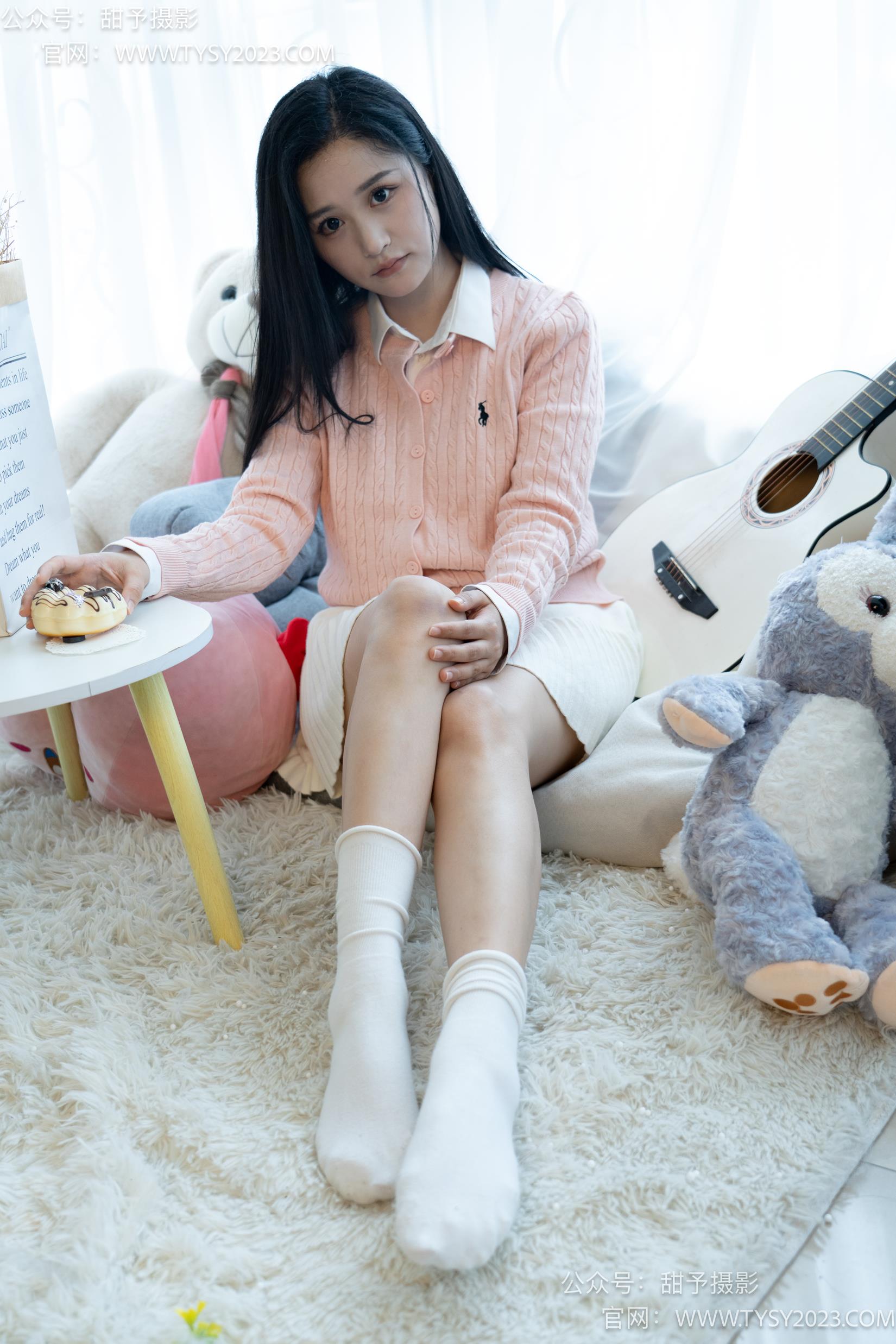 图片[46]-甜予摄影 NO.037 澜澜-板鞋、白棉袜、裸足[120P] – 速更版-美库