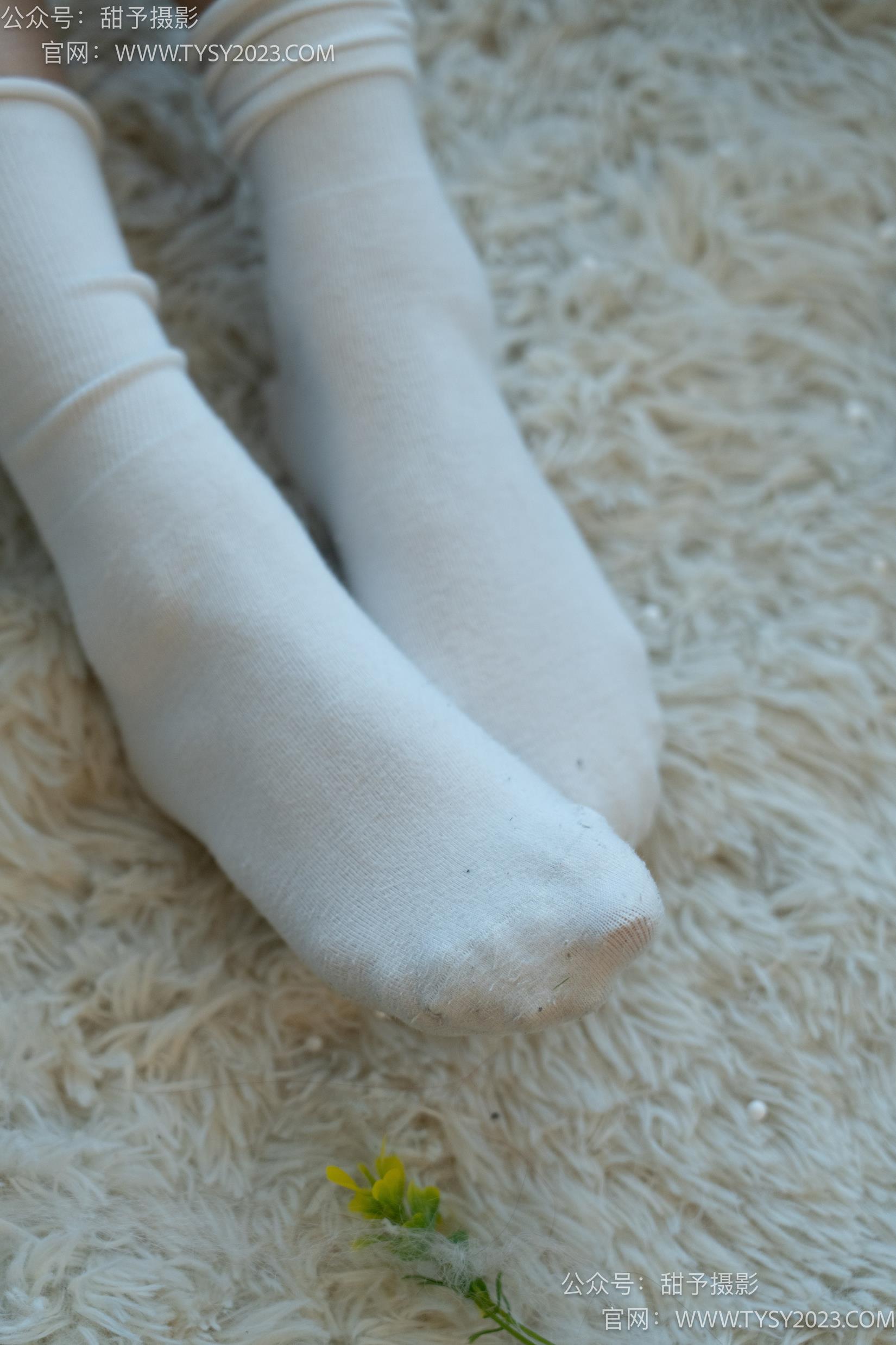 图片[55]-甜予摄影 NO.037 澜澜-板鞋、白棉袜、裸足[120P] – 速更版-美库