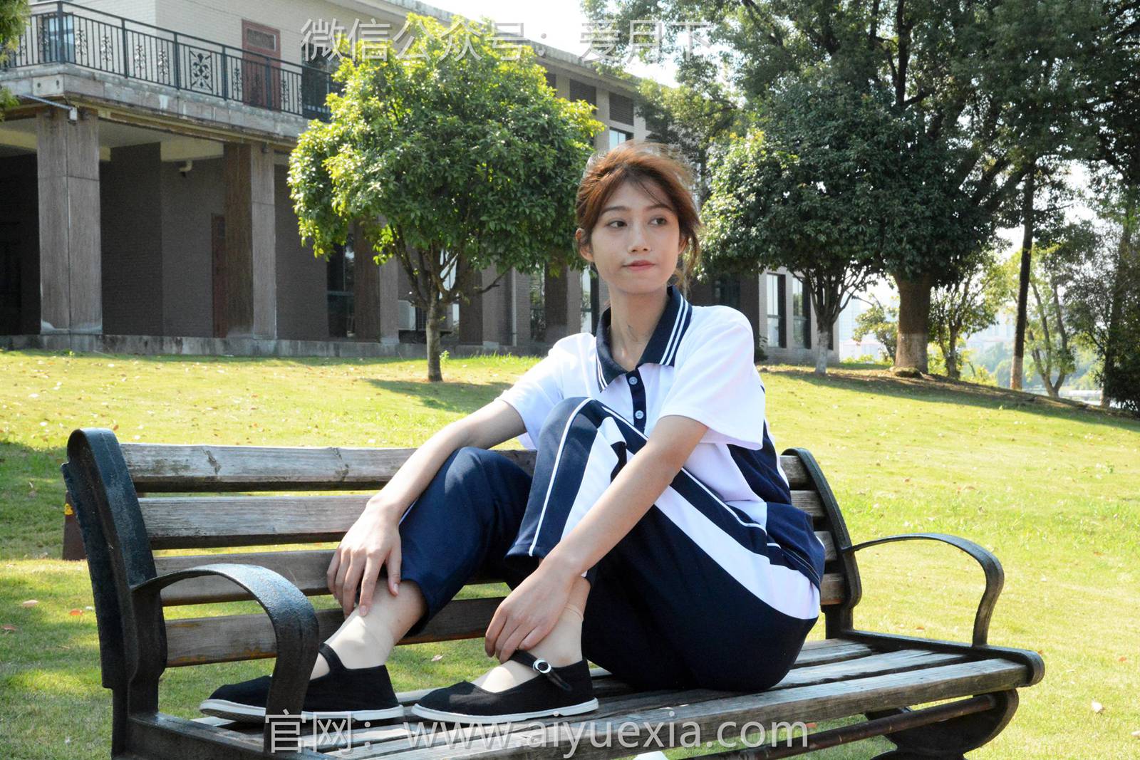 图片[85]-月下摄影 NO.004 秀秀~浅发校服 其实我喜欢酷酷的，今天第一期被安排了校服！[130P] – 速更版-美库