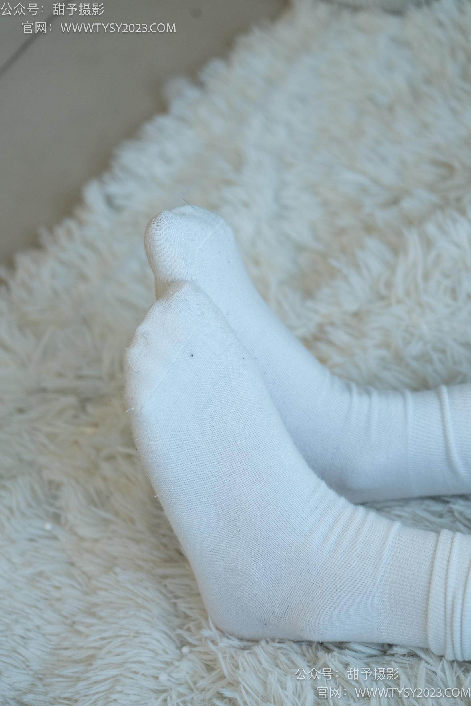 图片[64]-甜予摄影 NO.037 澜澜-板鞋、白棉袜、裸足[120P] – 速更版-美库