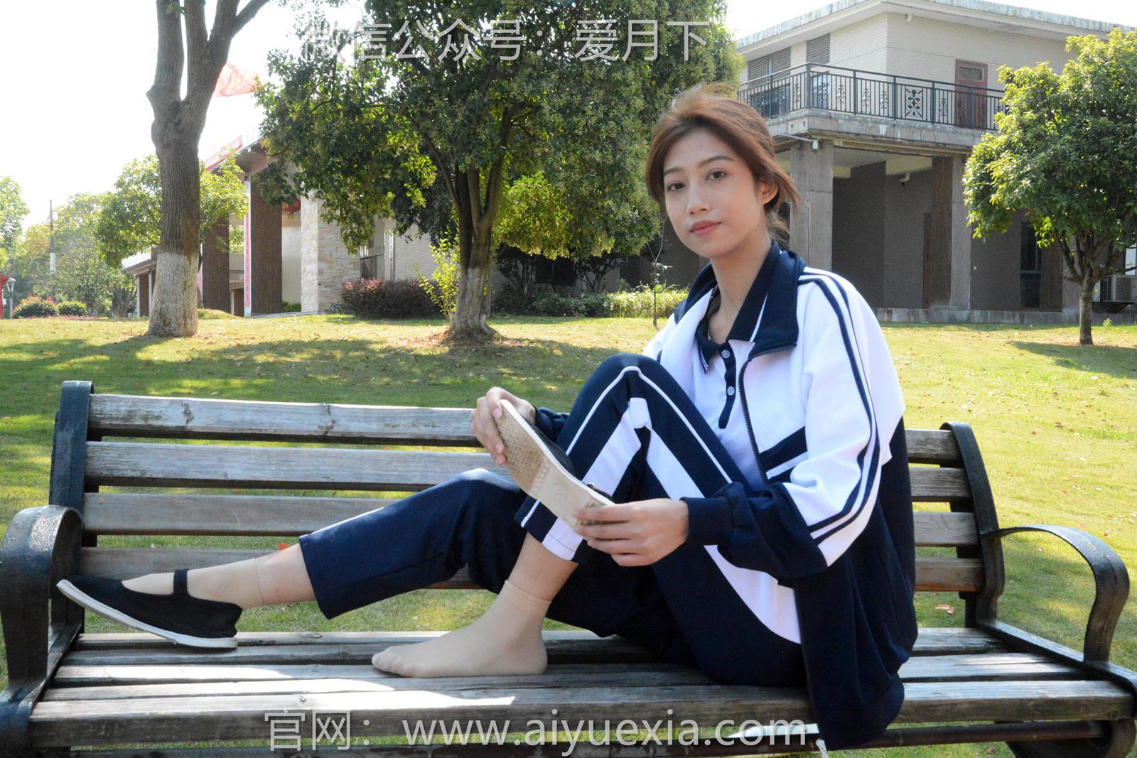 图片[92]-月下摄影 NO.004 秀秀~浅发校服 其实我喜欢酷酷的，今天第一期被安排了校服！[130P] – 速更版-美库