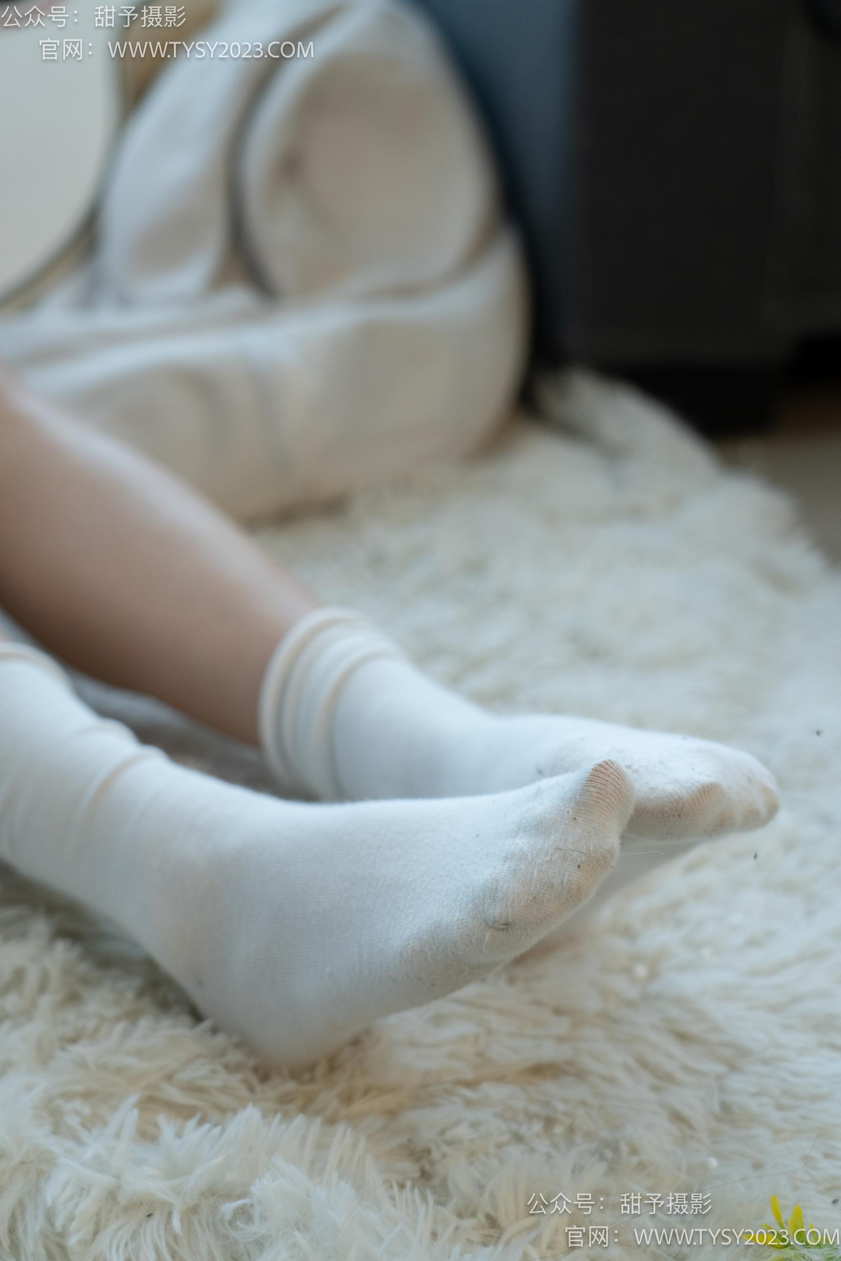 图片[69]-甜予摄影 NO.037 澜澜-板鞋、白棉袜、裸足[120P] – 速更版-美库