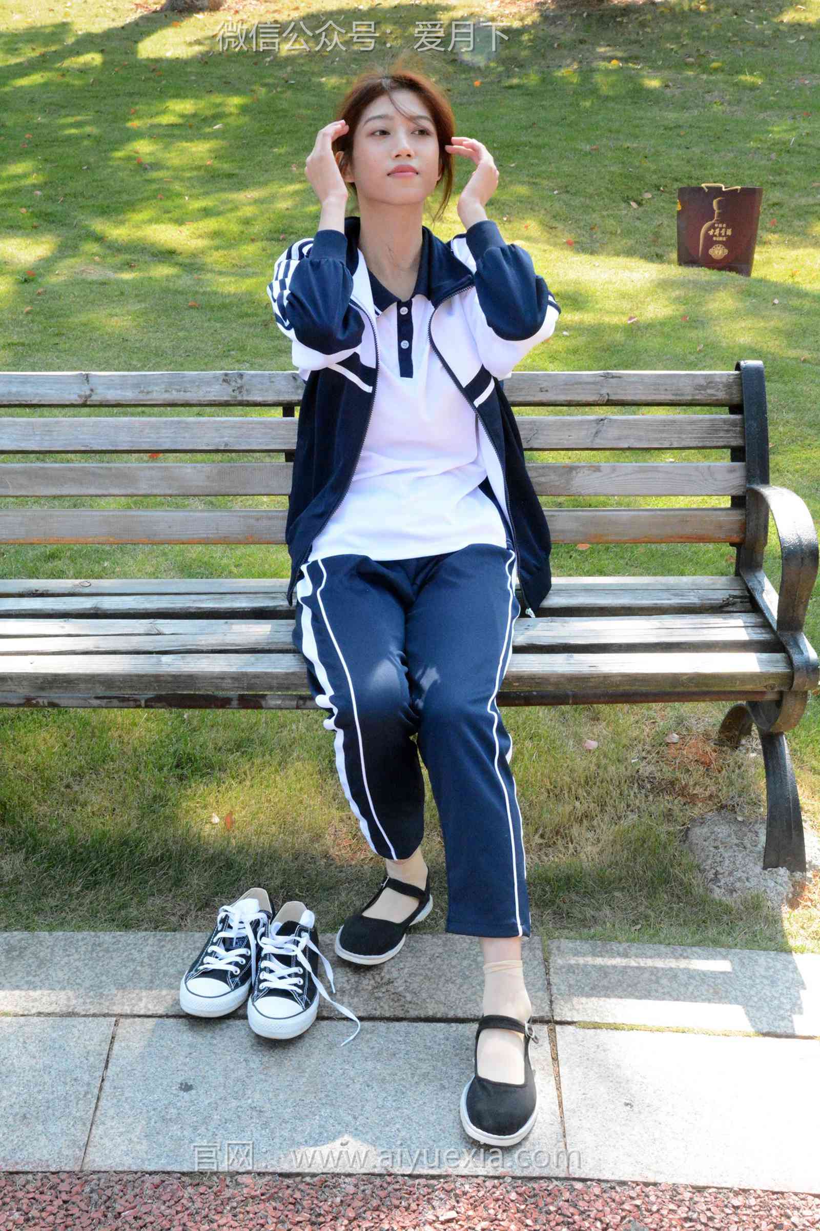 图片[111]-月下摄影 NO.004 秀秀~浅发校服 其实我喜欢酷酷的，今天第一期被安排了校服！[130P] – 速更版-美库