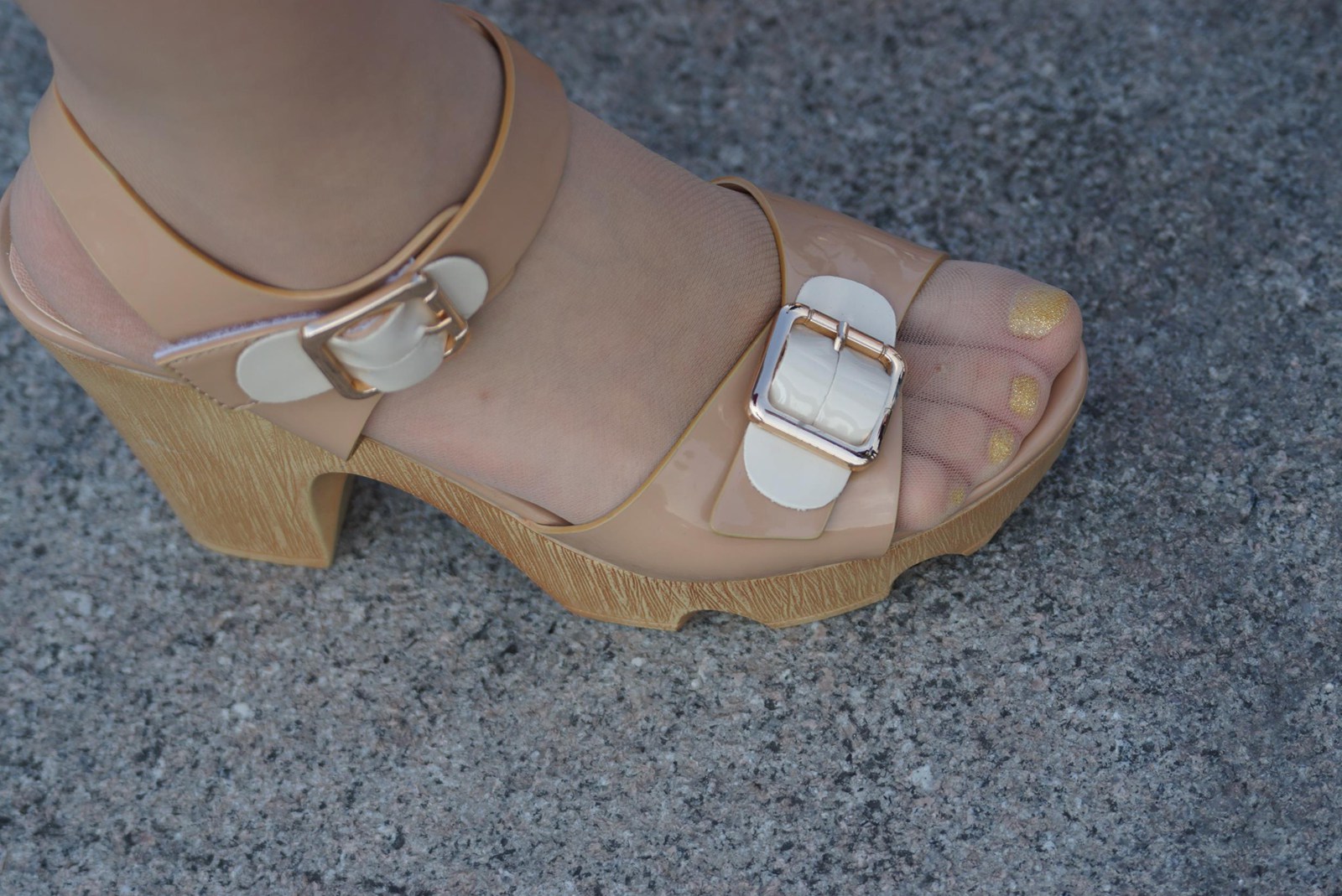 图片[28]-自由摄影 No.271 第一眼看到这样的背影 [46P] – 速更版-美库