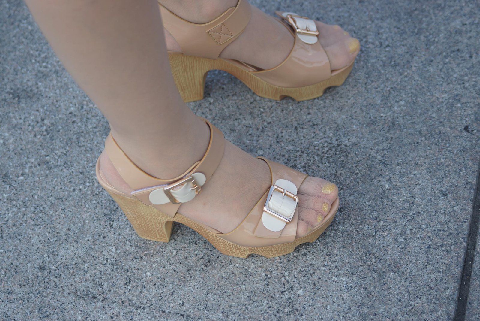 图片[29]-自由摄影 No.271 第一眼看到这样的背影 [46P] – 速更版-美库