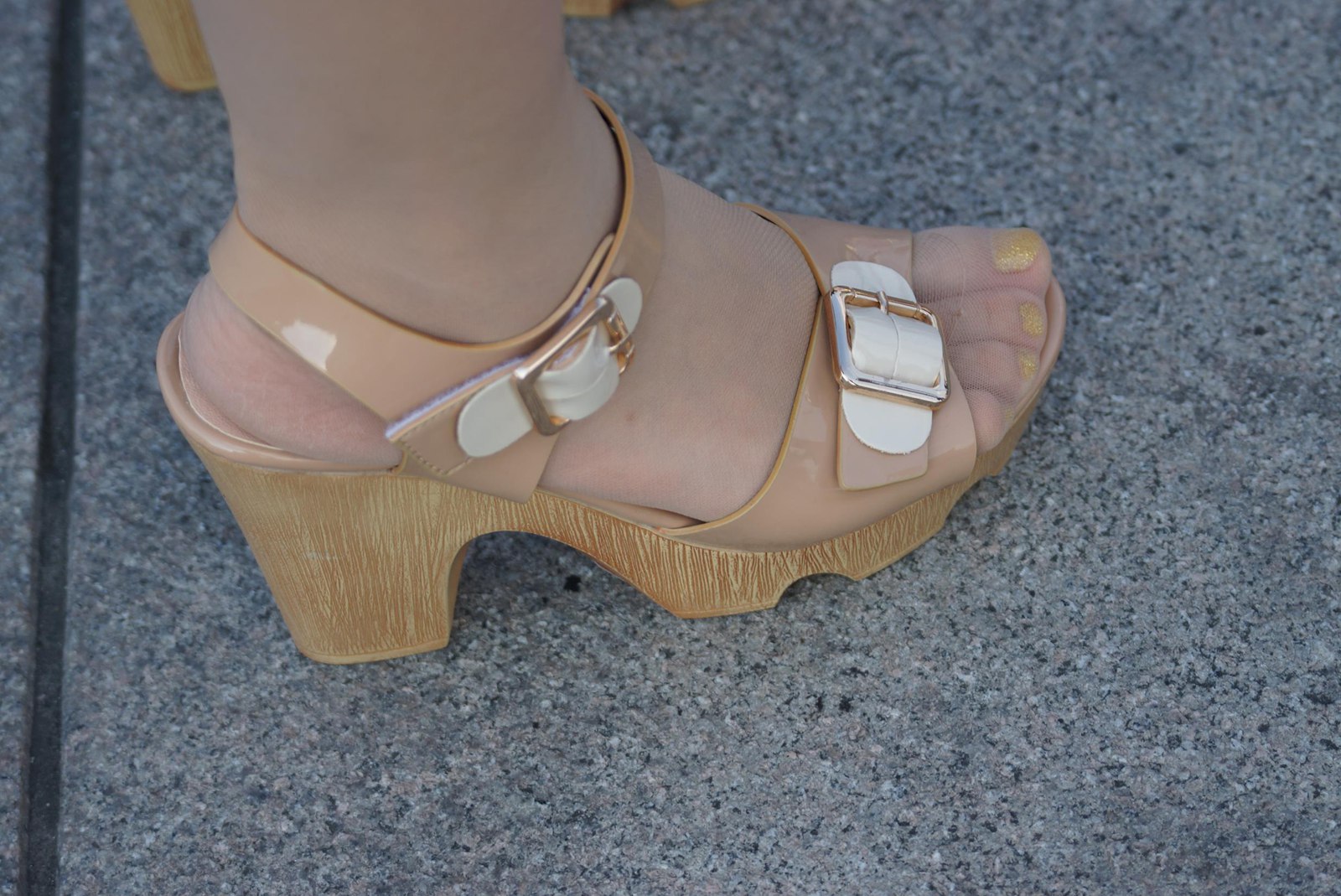 图片[33]-自由摄影 No.271 第一眼看到这样的背影 [46P] – 速更版-美库