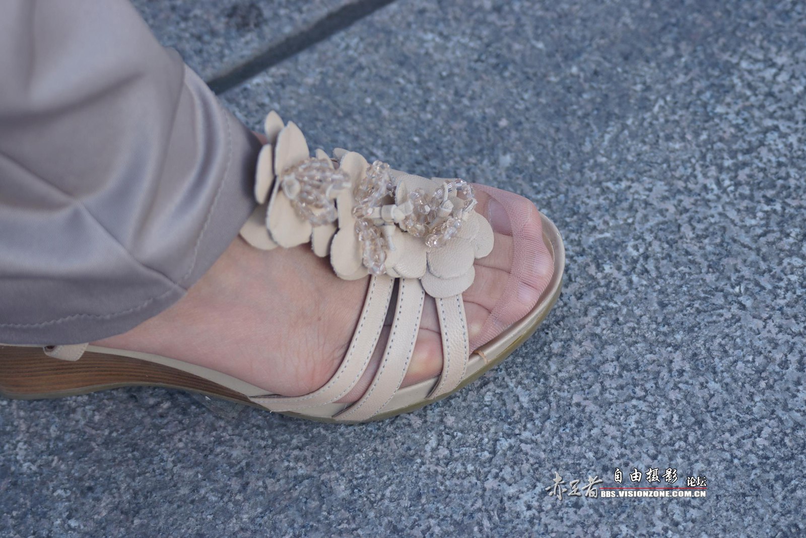 图片[13]-自由摄影 No.272 好有韵味的熟妇丝族凉高 [46P] – 速更版-美库