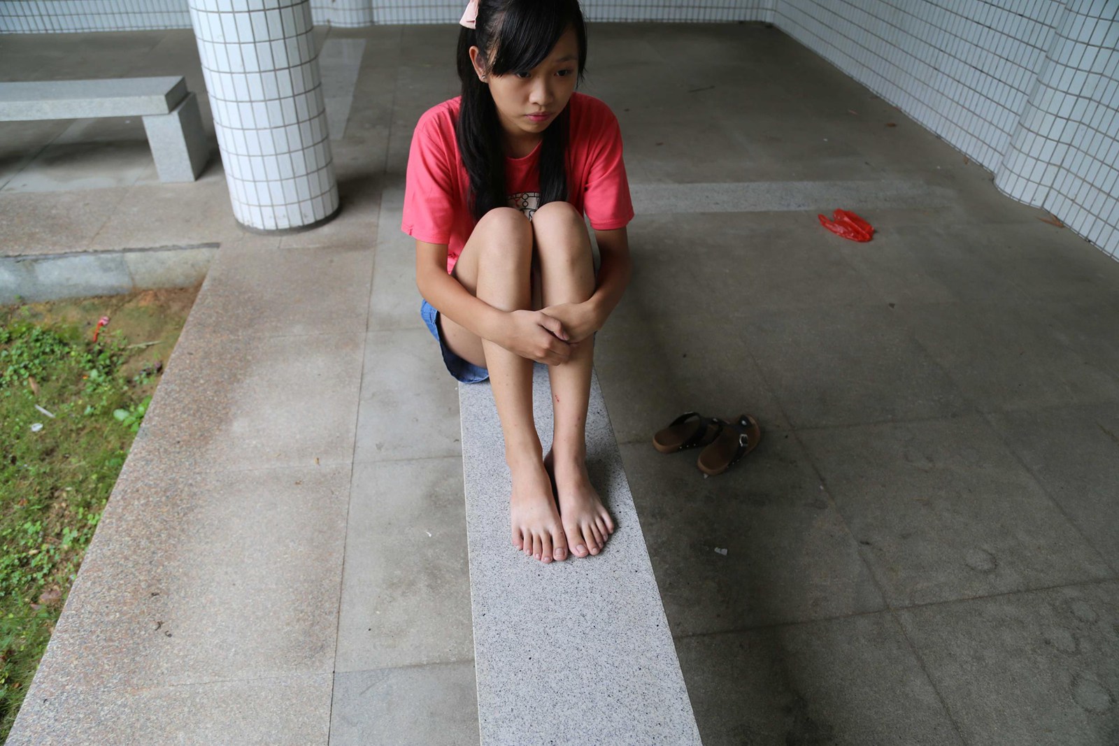 图片[12]-自由摄影 No.274 公园约拍中学女孩嫩脚 [32P] – 速更版-美库